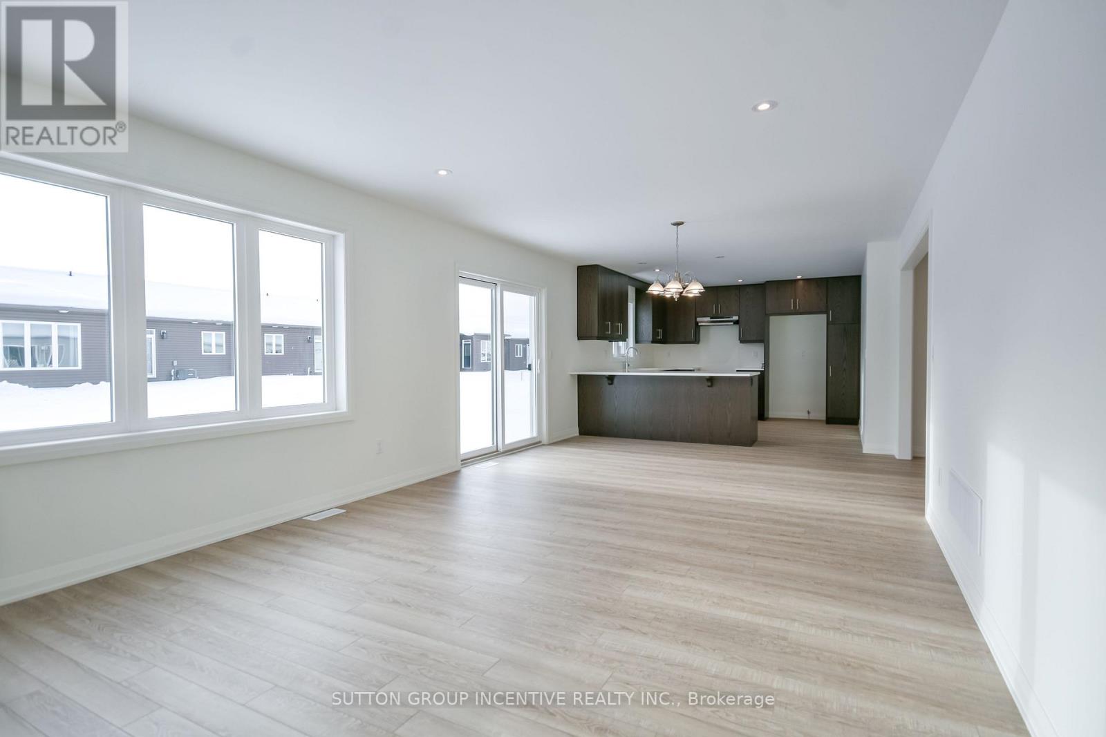 47 Harold Avenue Property Photo 36