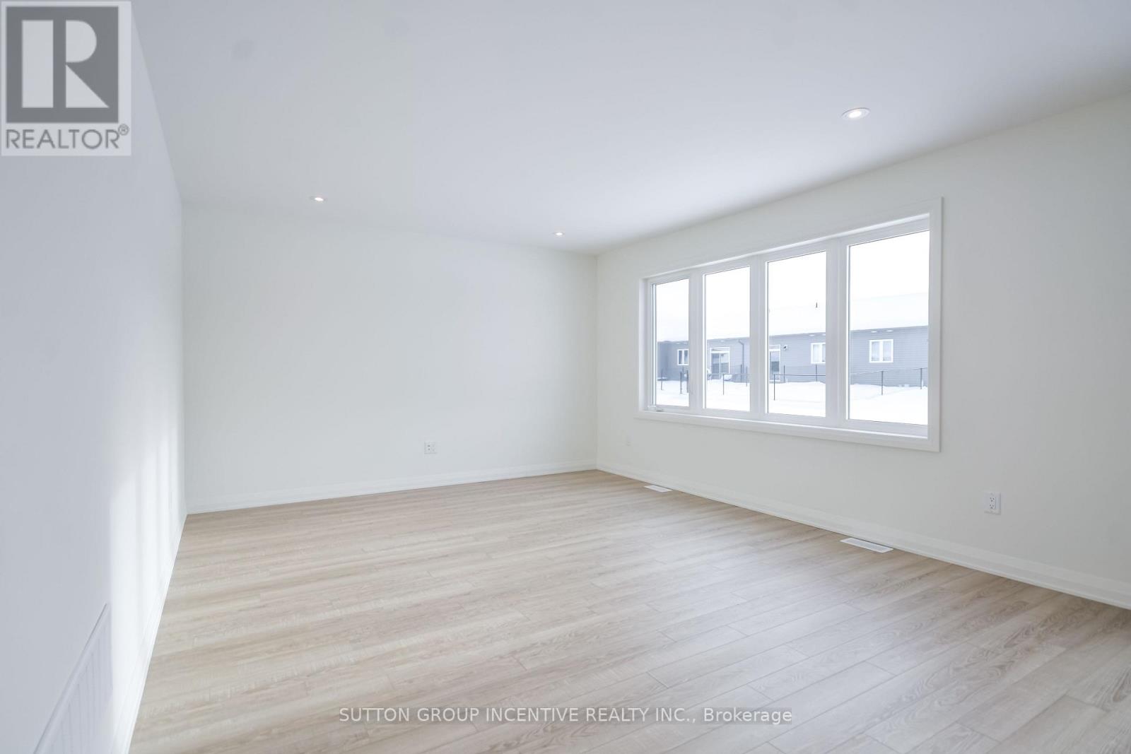 47 Harold Avenue Property Photo 41
