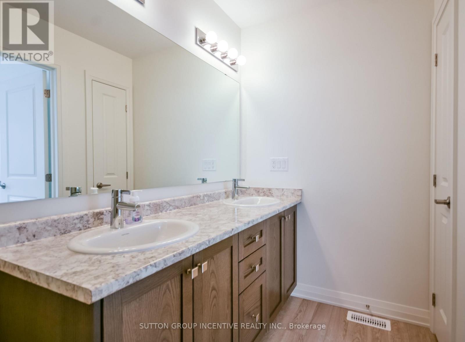 47 Harold Avenue Property Photo 46