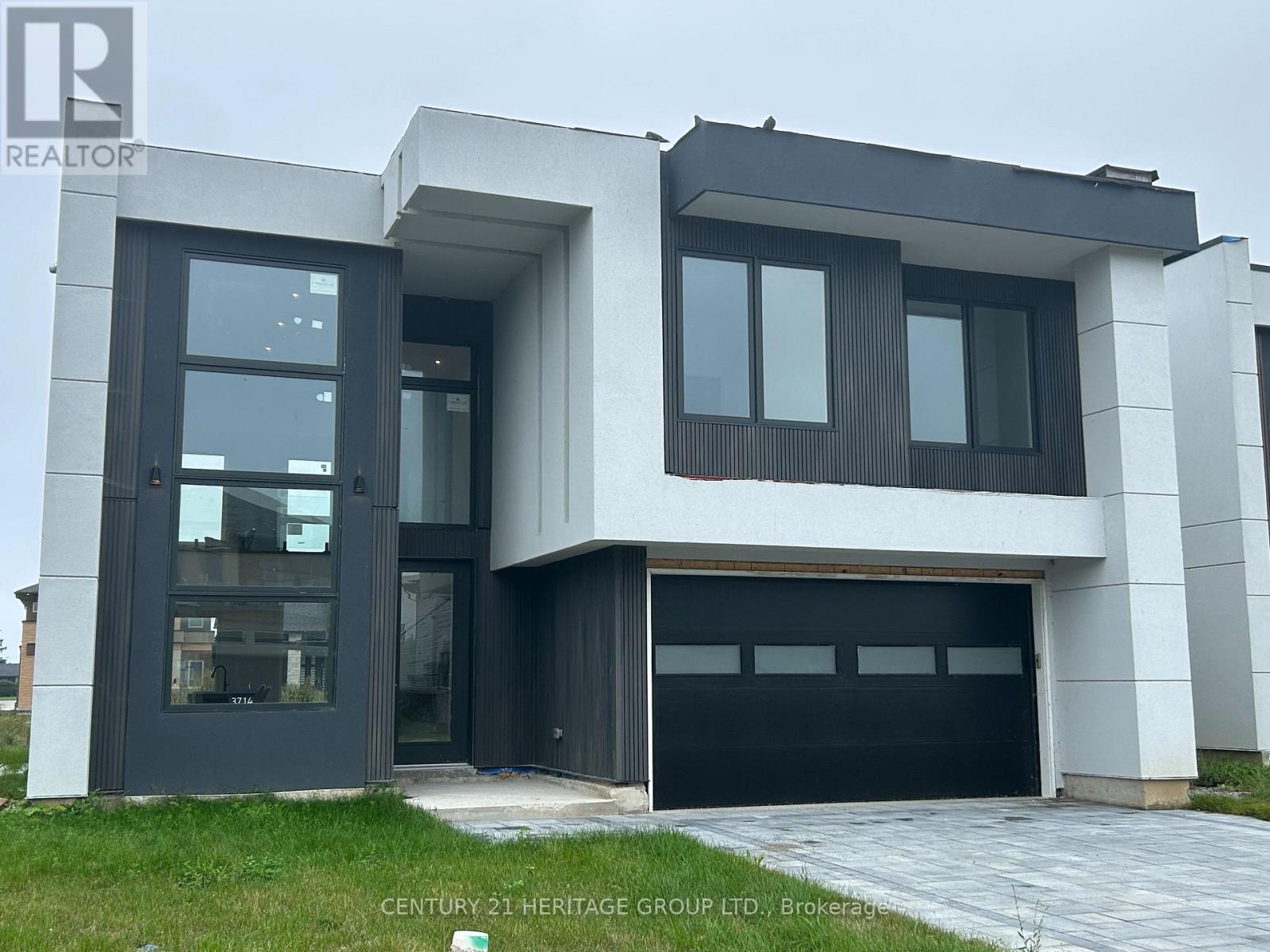 3714 QUAYSIDE DRIVE Property Photo 1