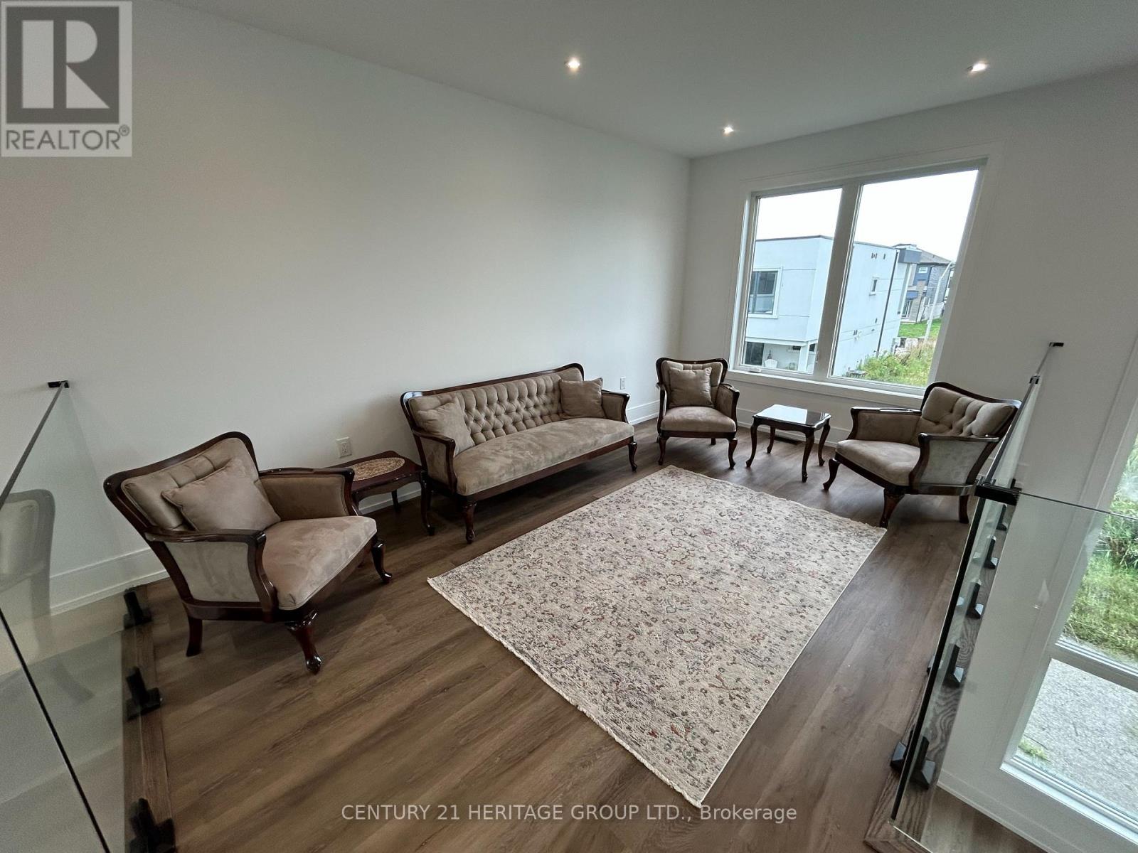 3714 Quayside Drive Property Photo 12