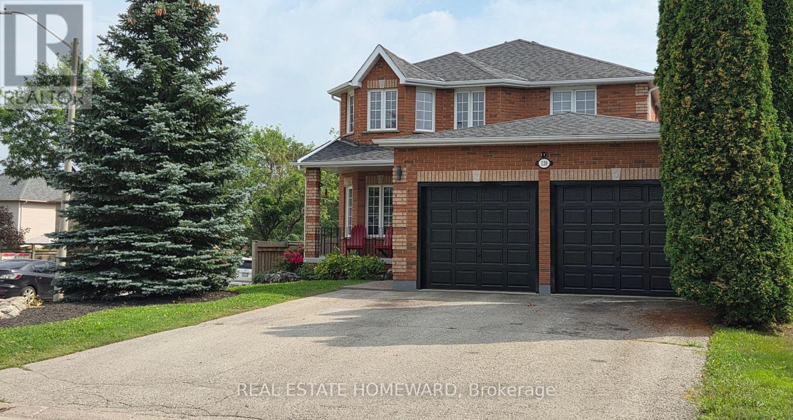 139 BIRKHALL PLACE Property Photo 1
