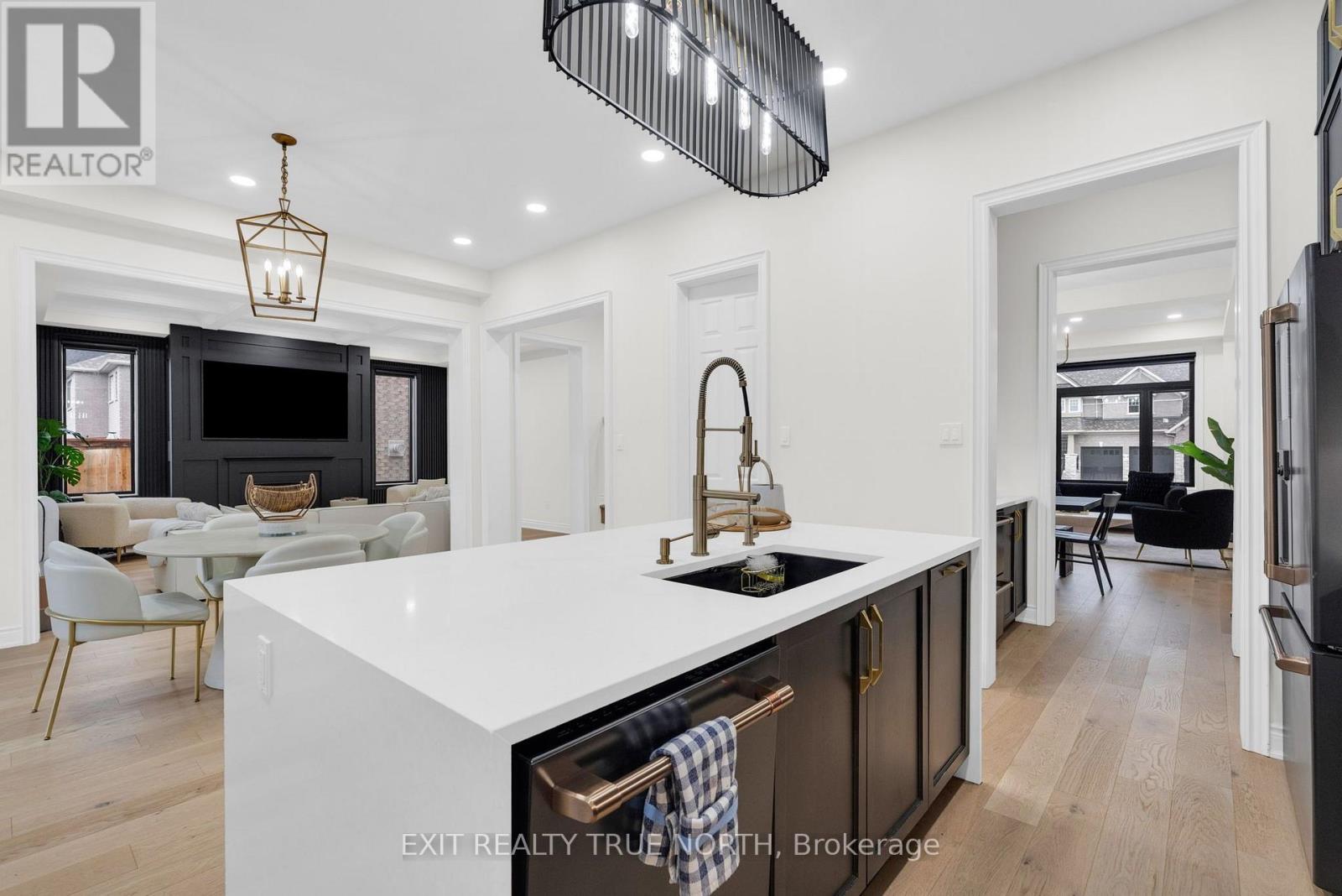 106 Rugman Crescent Property Photo 22