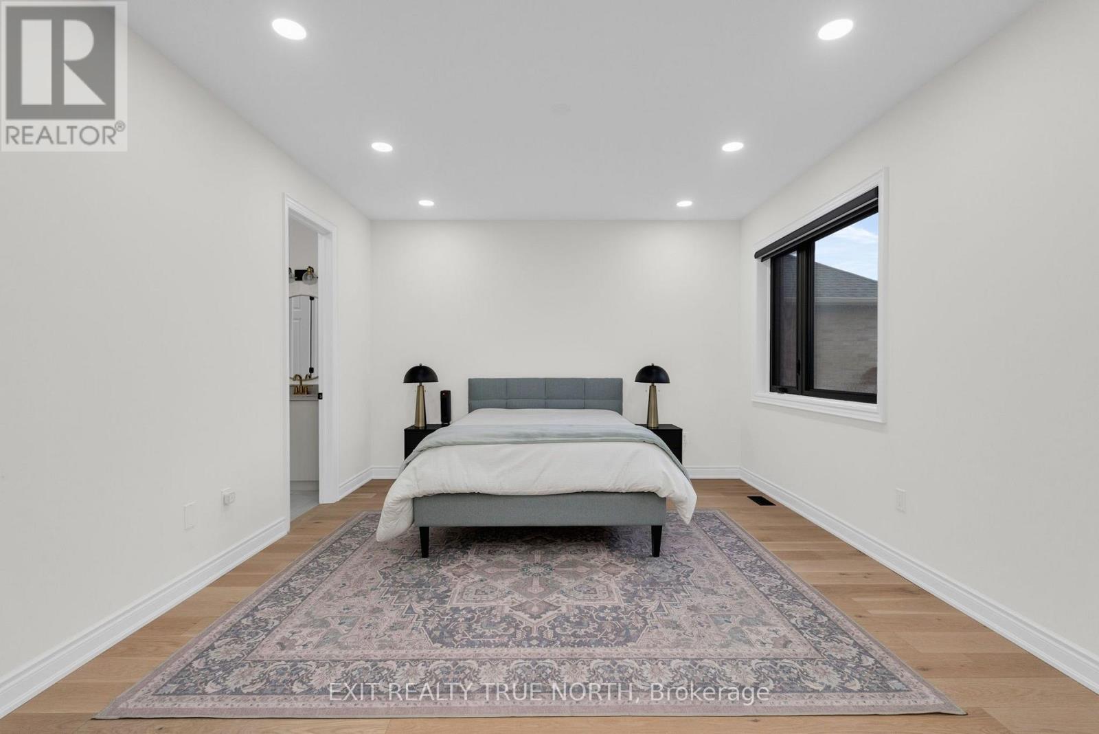 106 Rugman Crescent Property Photo 35