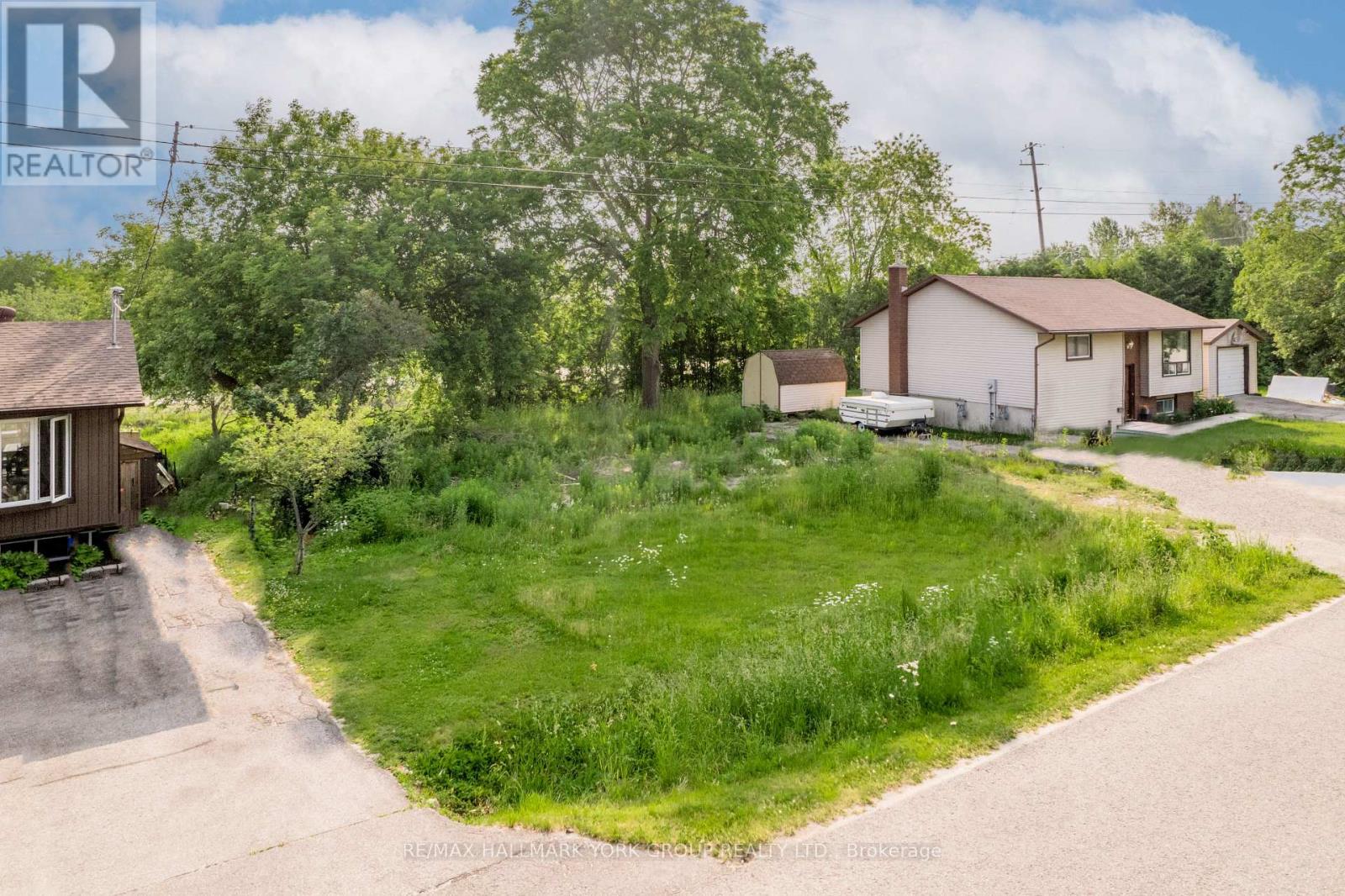10 First Street Property Photo 7