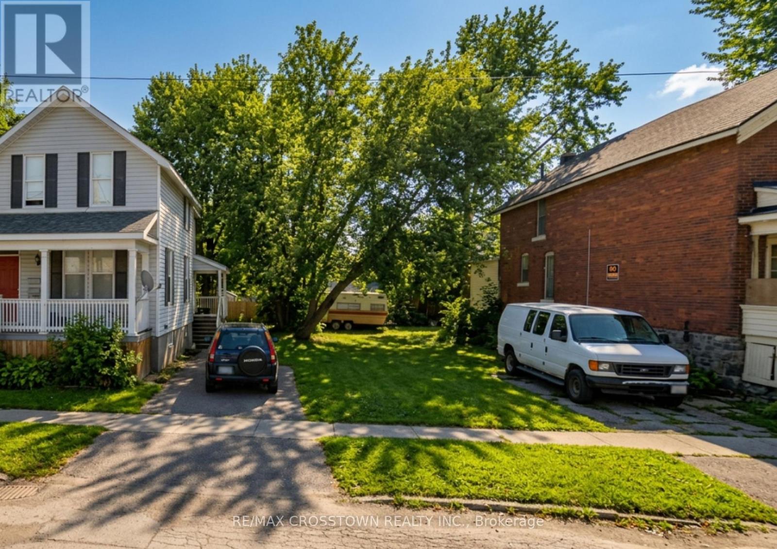 117 Colborne Street E Property Photo 1