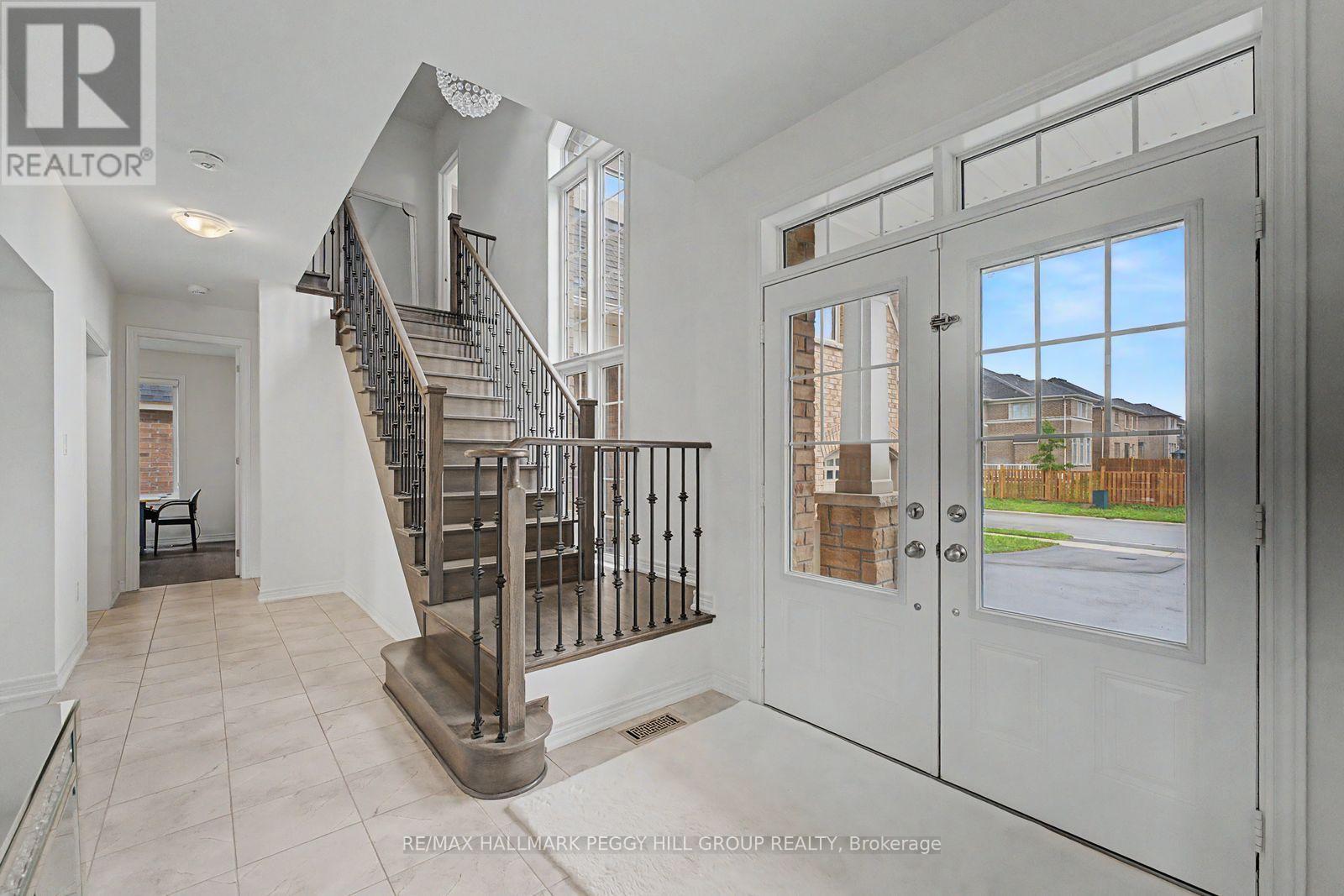 113 Rugman Crescent Property Photo 12