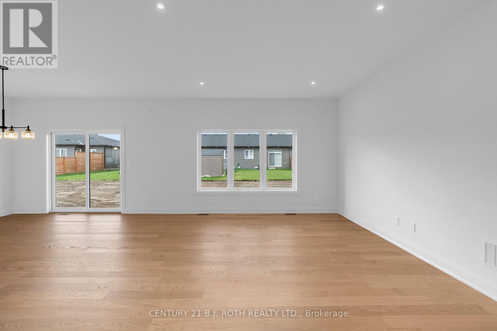 29 Harold Avenue Property Photo 18
