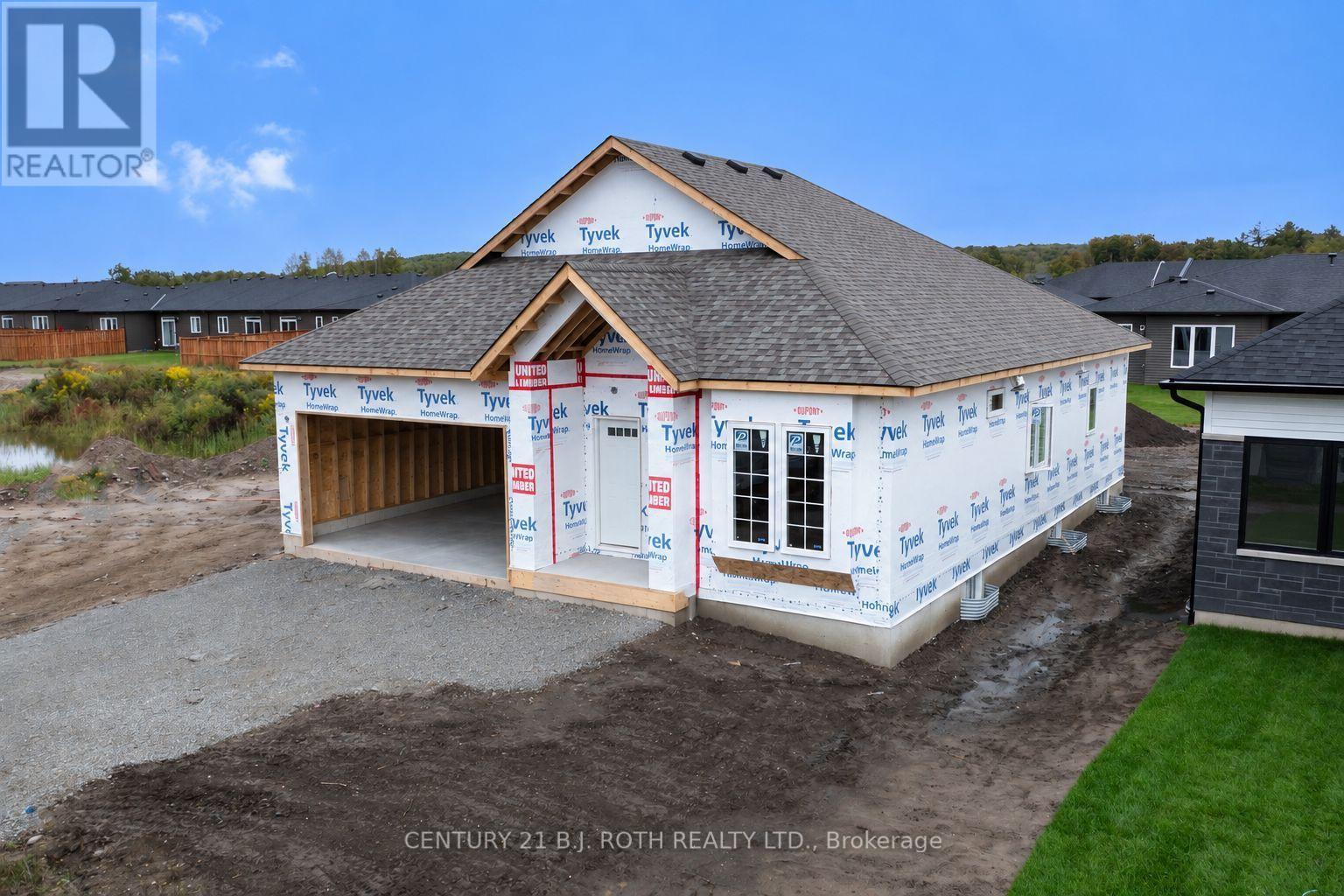 31 Harold Avenue Property Photo 2