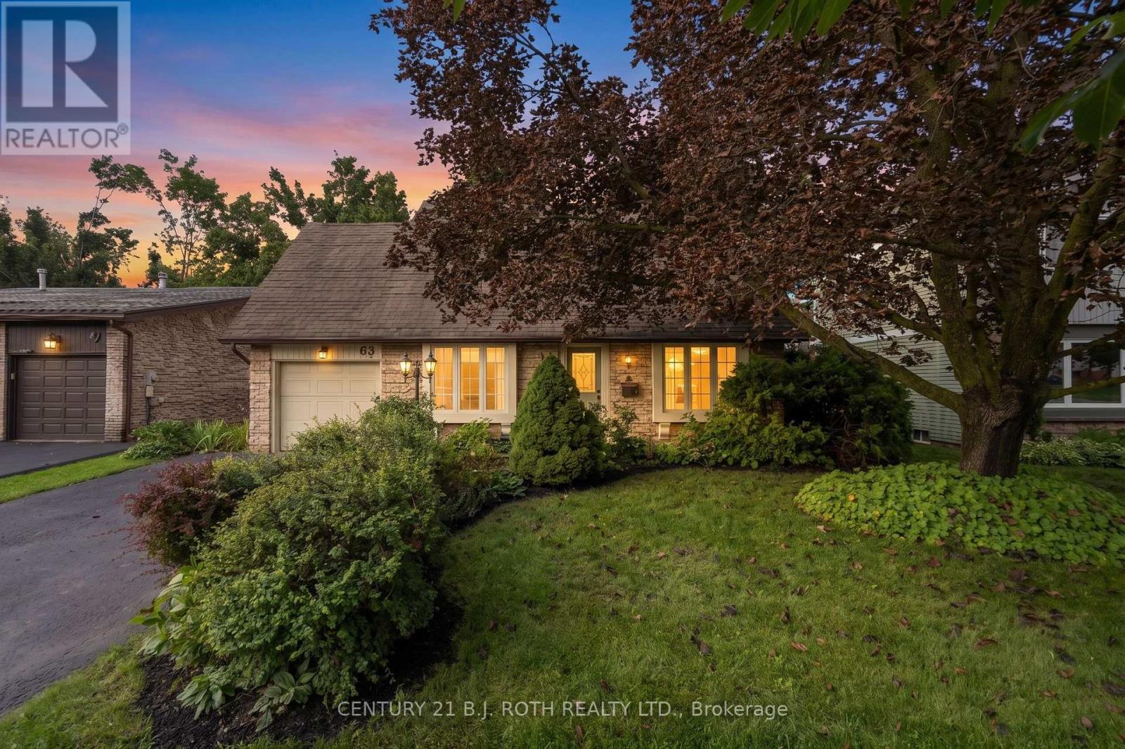 63 Oren Boulevard Property Photo 1
