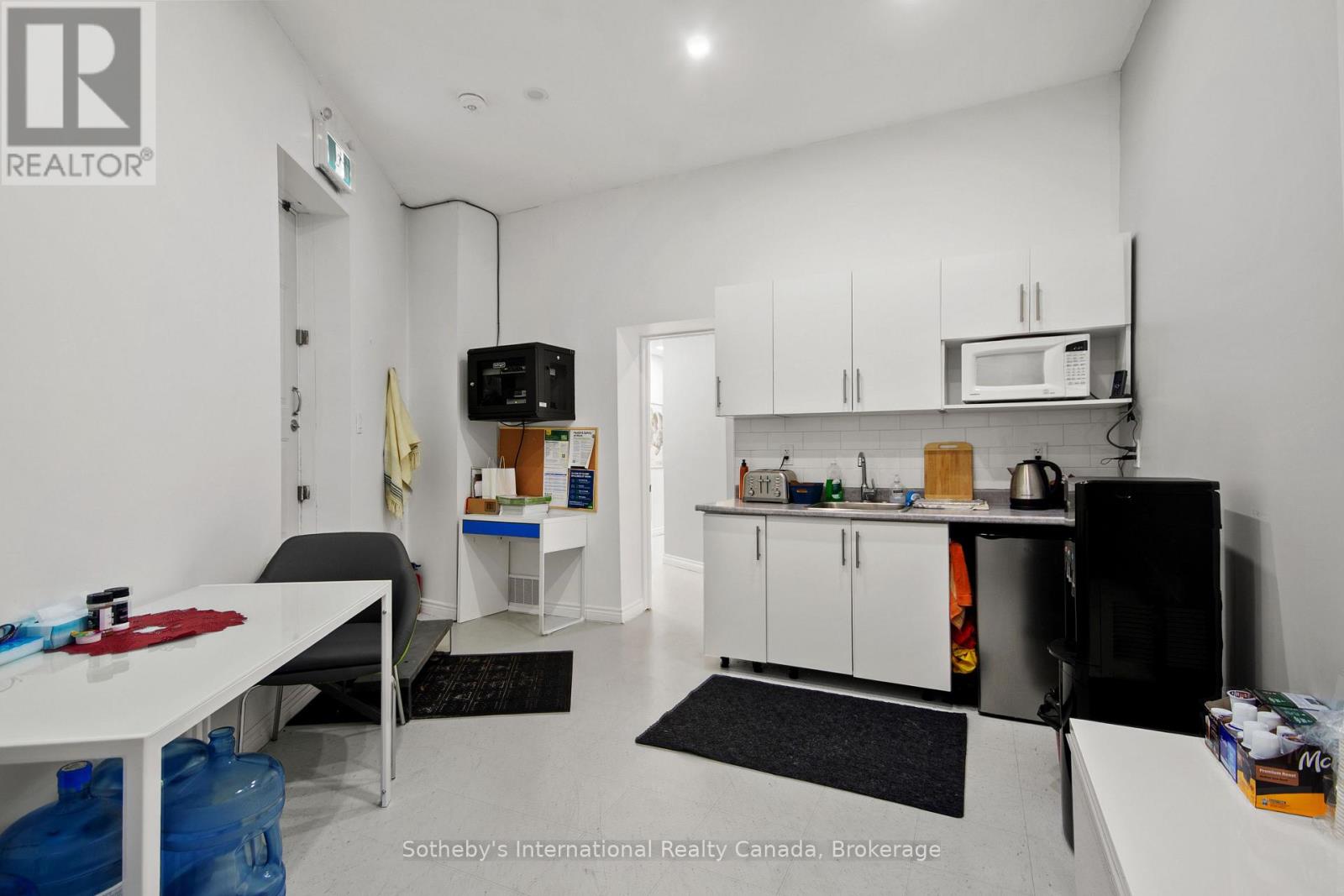 339 King Street Property Photo 12