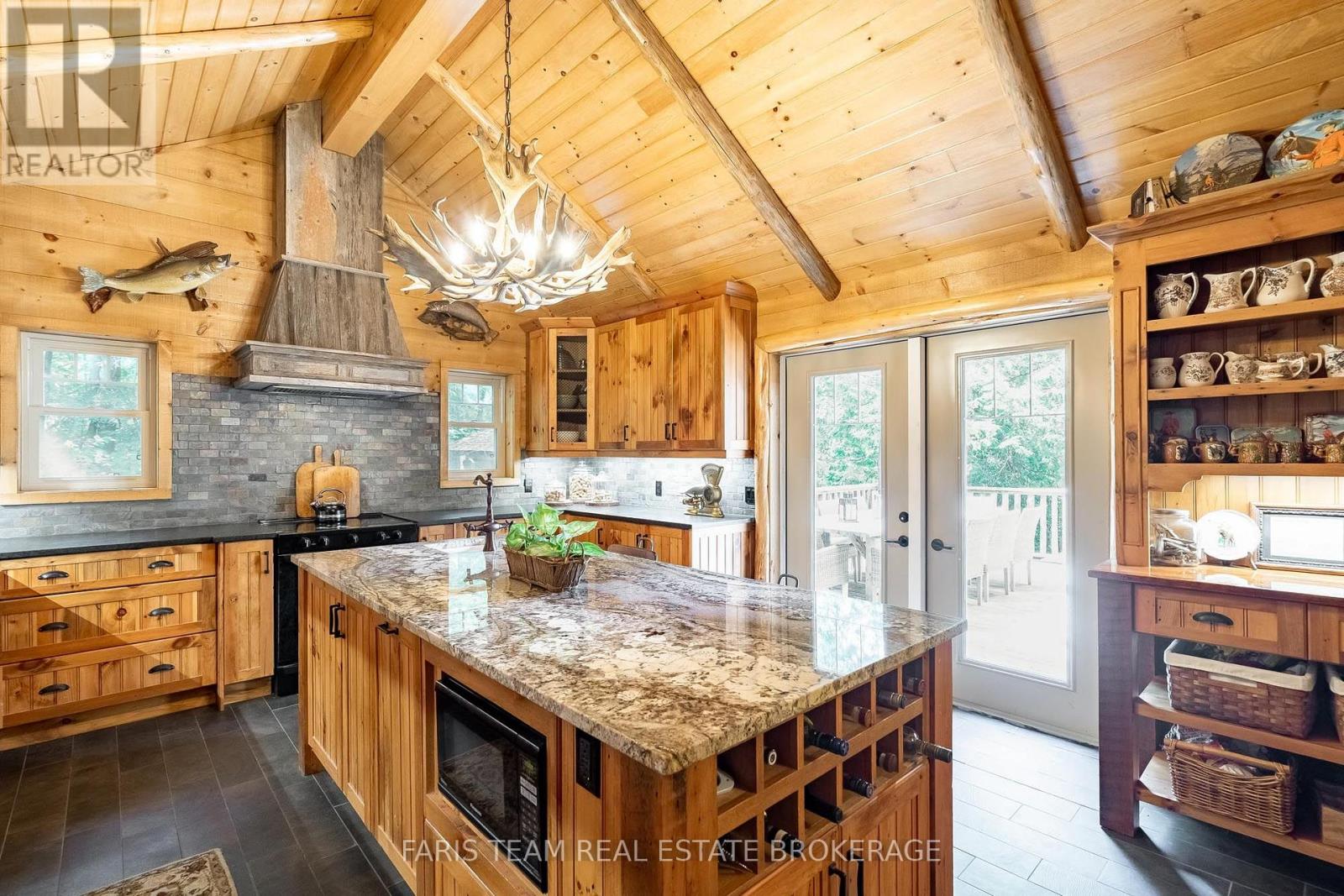 108 Shoreline Road Property Photo 7