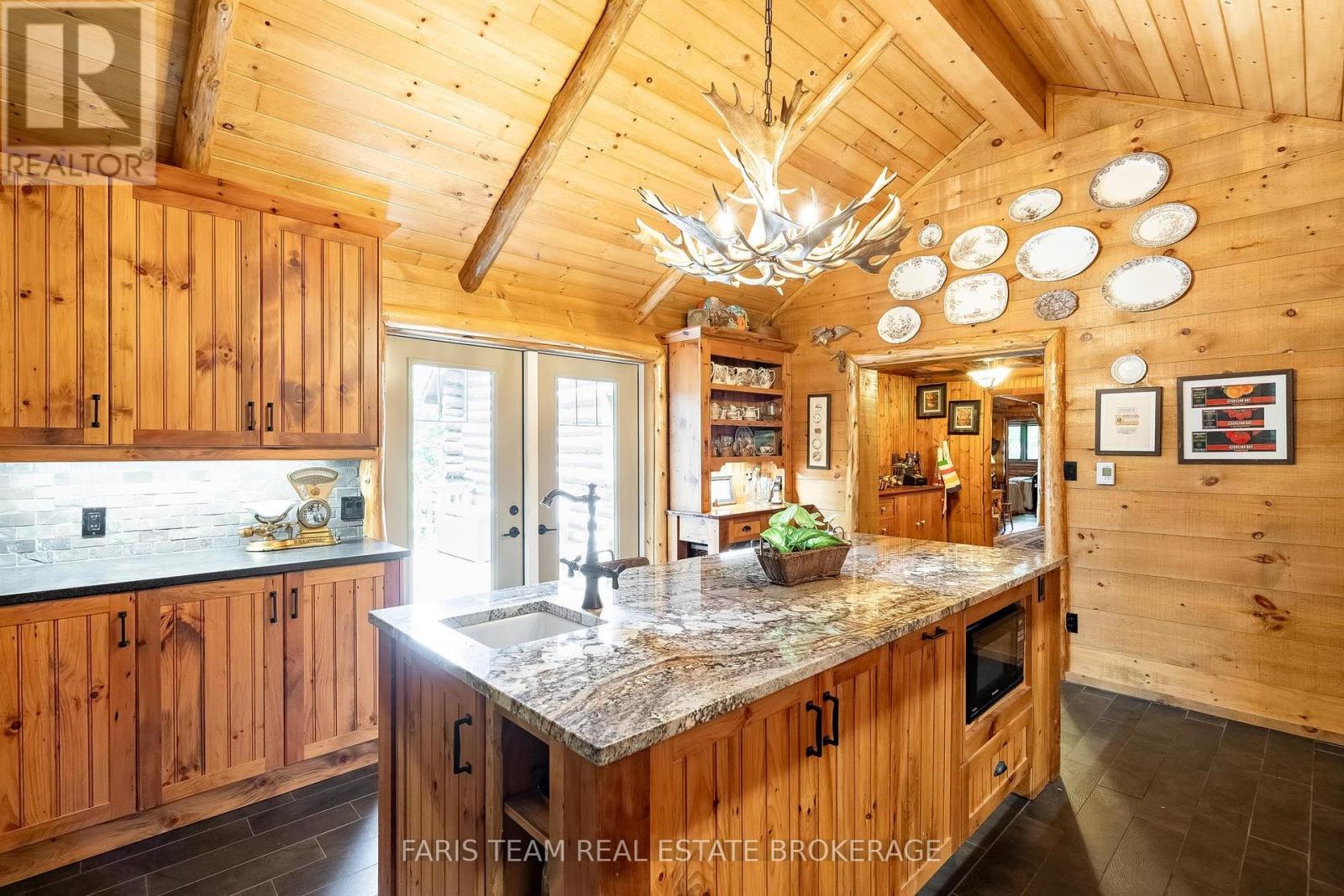 108 Shoreline Road Property Photo 10