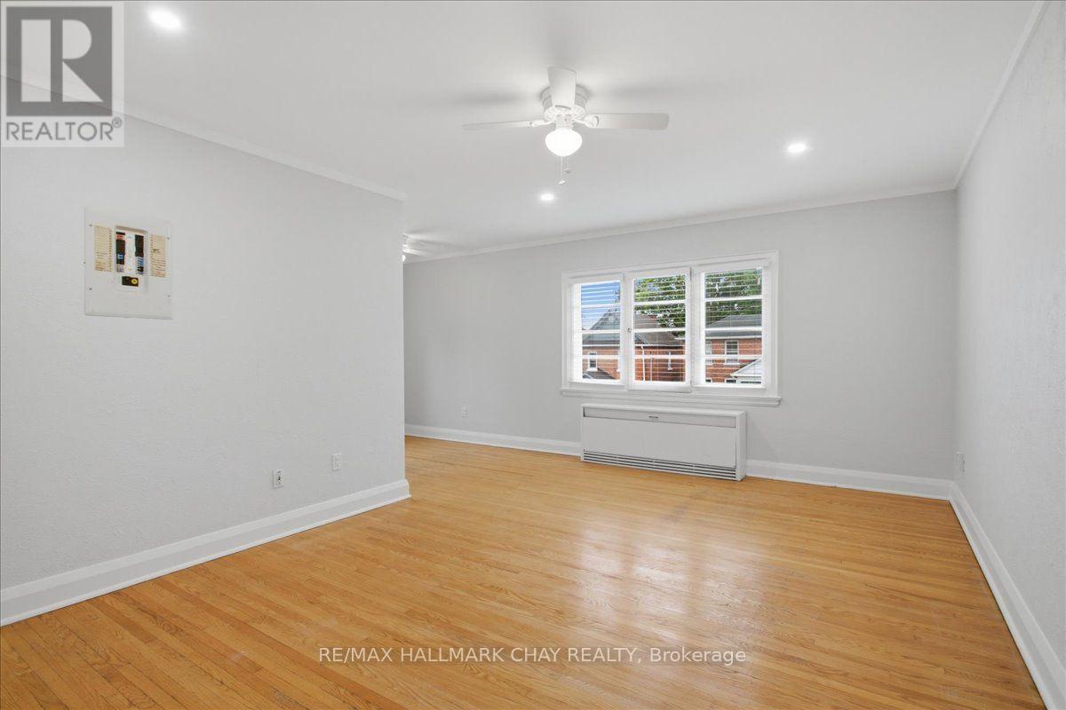 1 - 15 Parkside Drive Property Photo 7