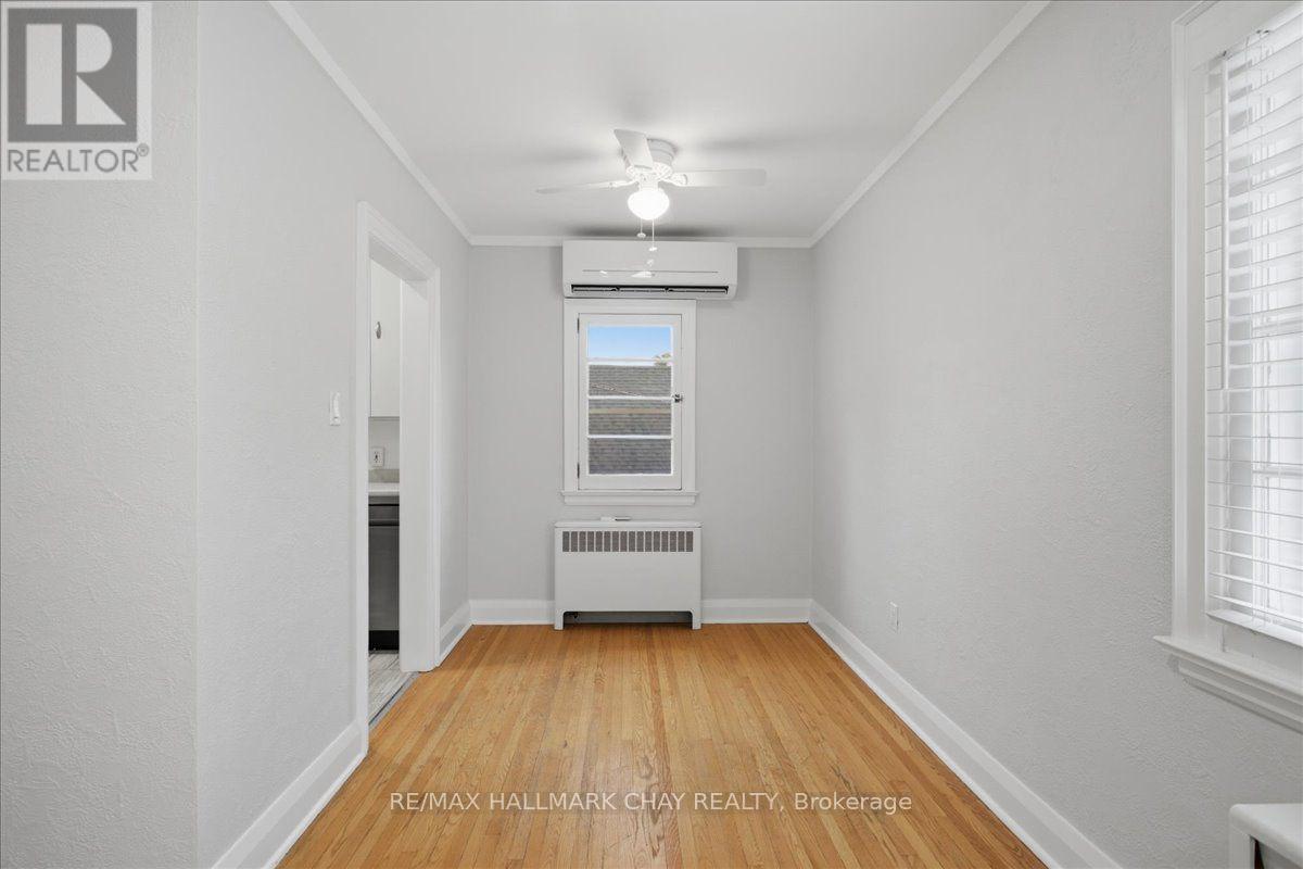 1 - 15 Parkside Drive Property Photo 9