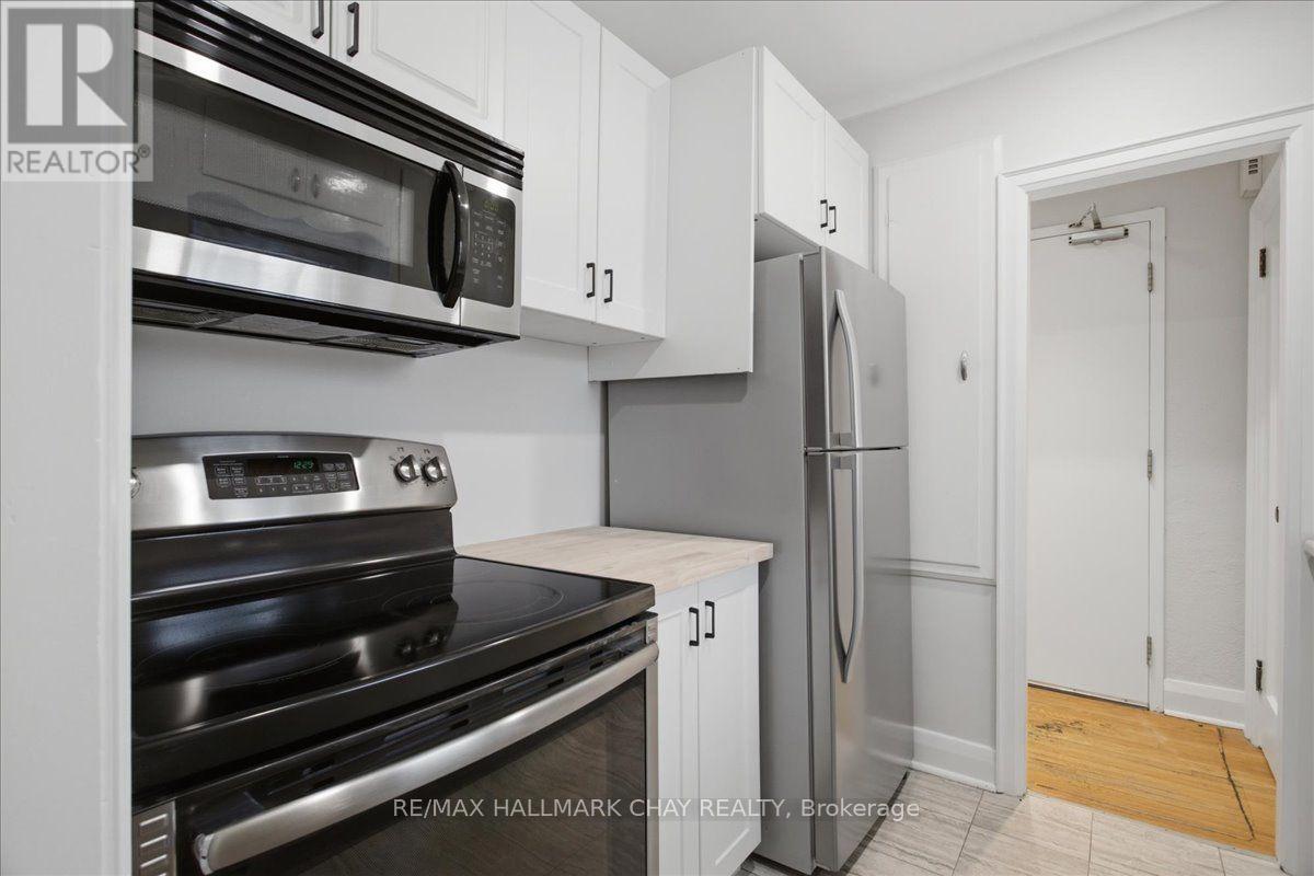 1 - 15 Parkside Drive Property Photo 11