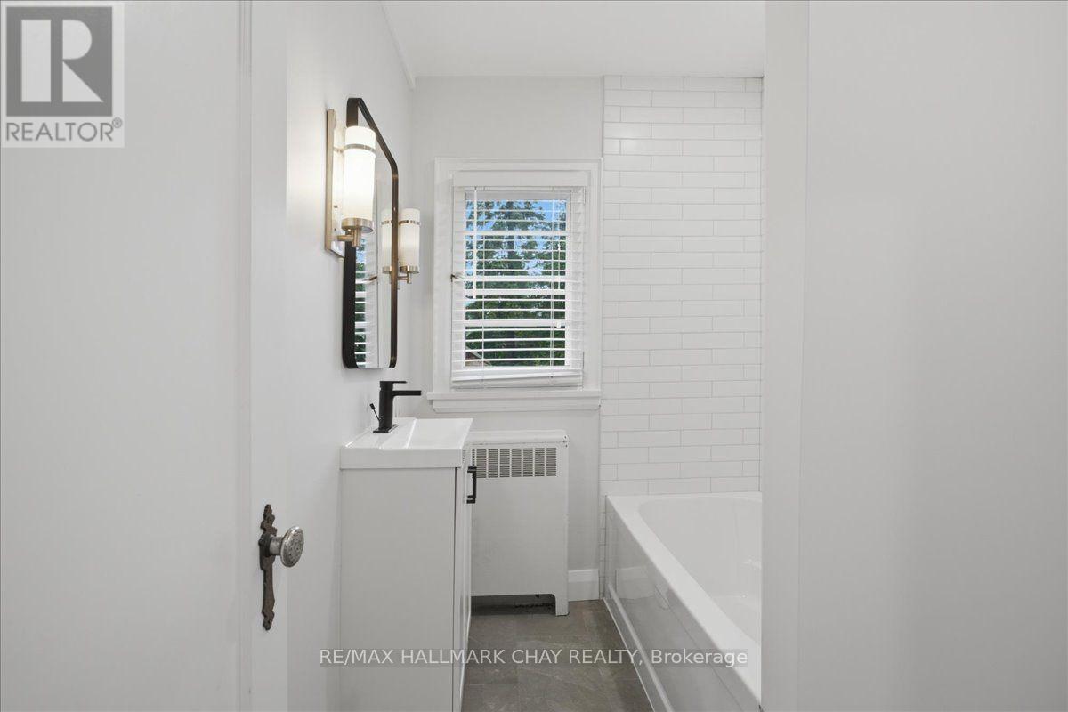 1 - 15 Parkside Drive Property Photo 17