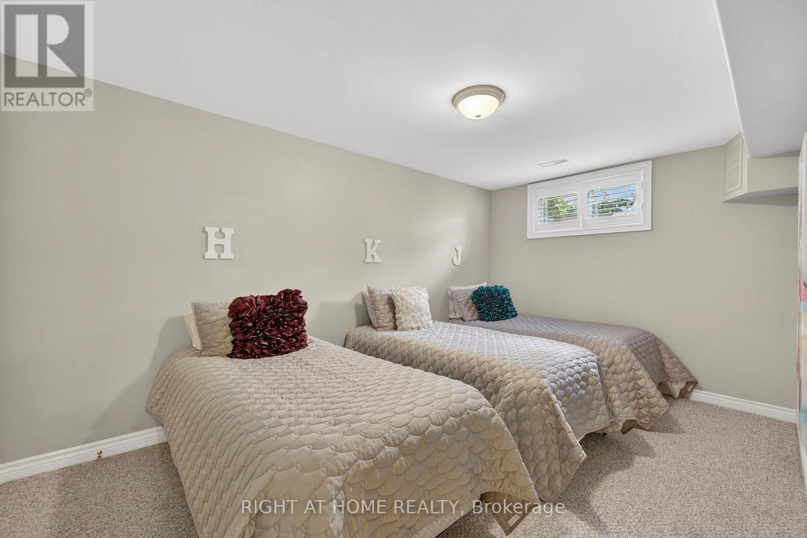 13 Alpine Way Property Photo 31