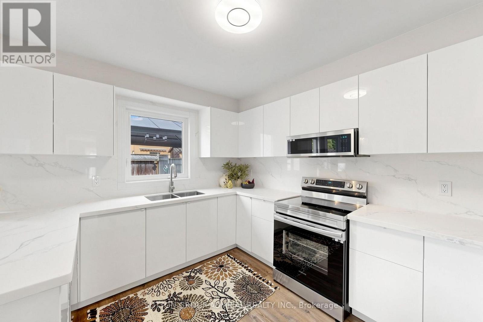 38 Felt Crescent Property Photo 7