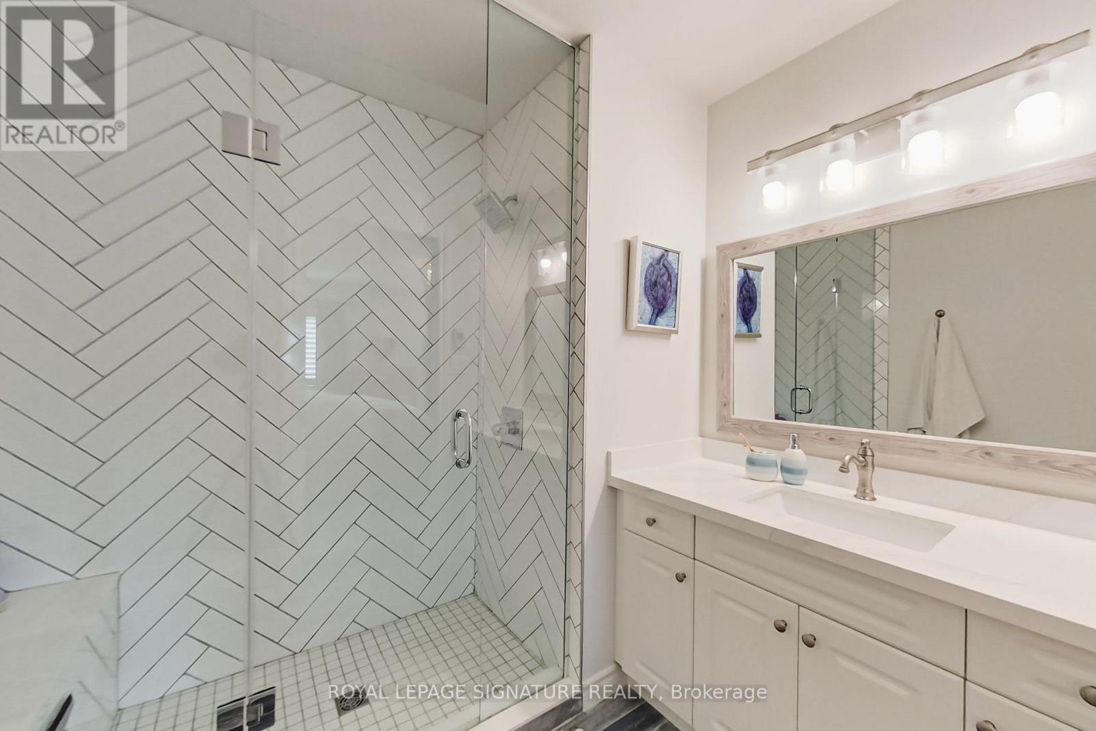 23 Silver Glen Boulevard Property Photo 22