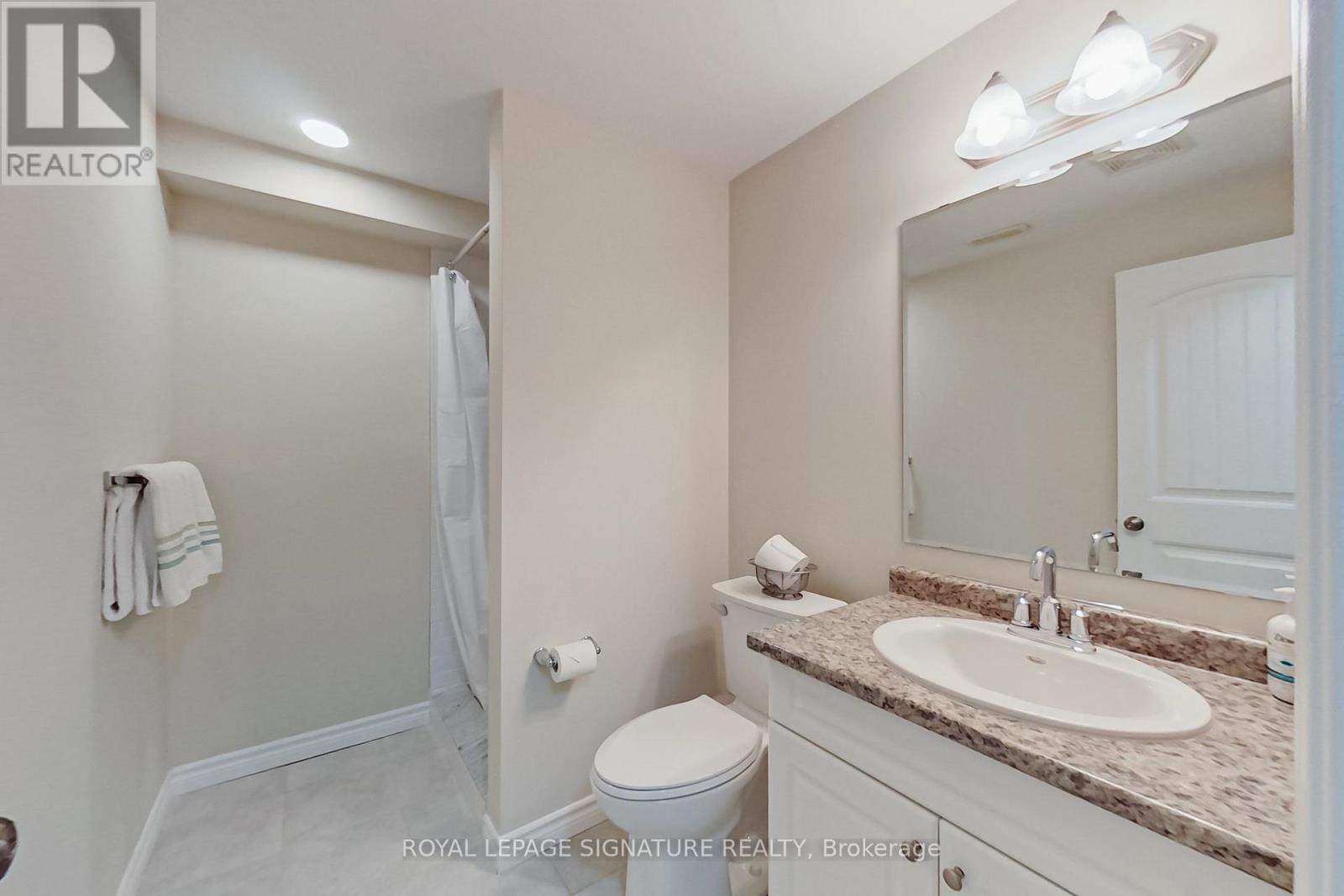 23 Silver Glen Boulevard Property Photo 27