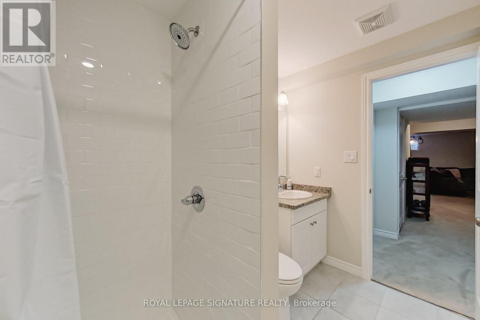 23 Silver Glen Boulevard Property Photo 28