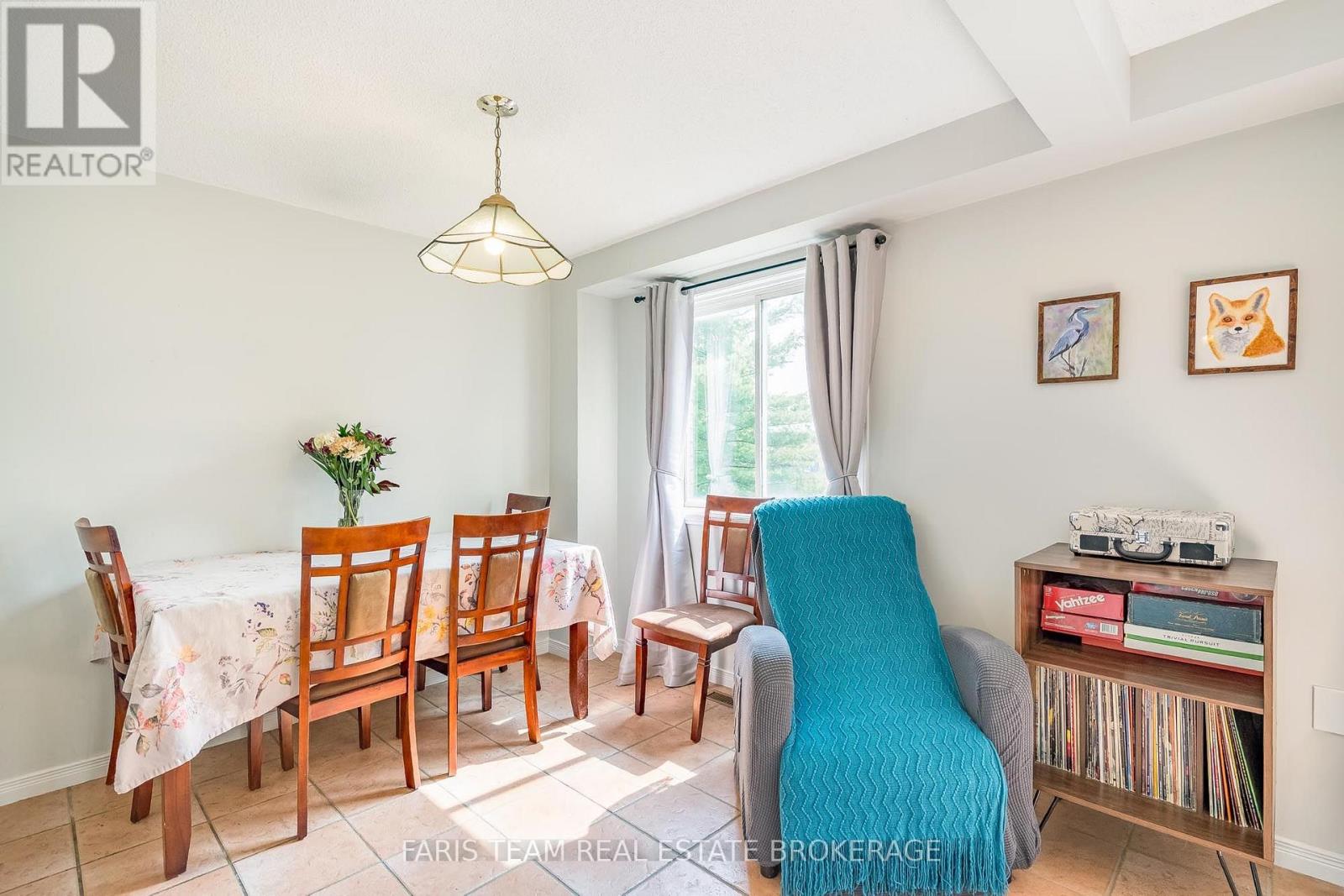 361 Galloway Boulevard Property Photo 10