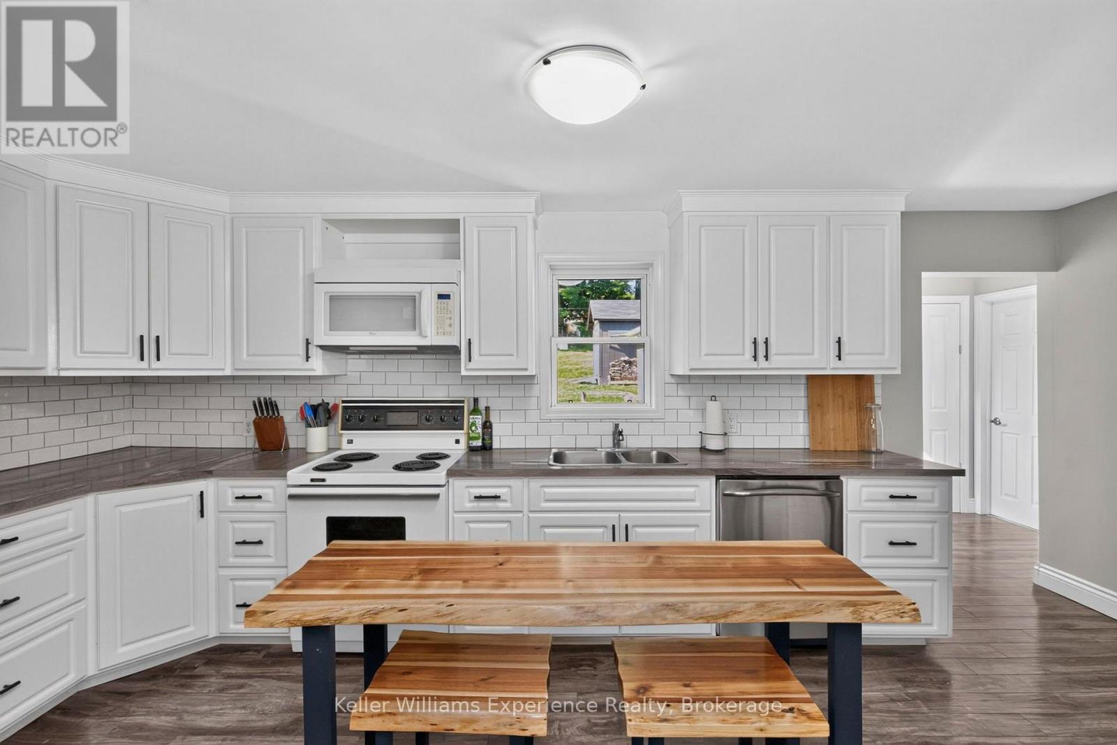 128 Ninth Street Property Photo 10
