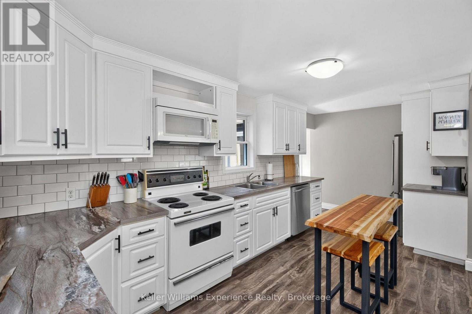 128 Ninth Street Property Photo 12