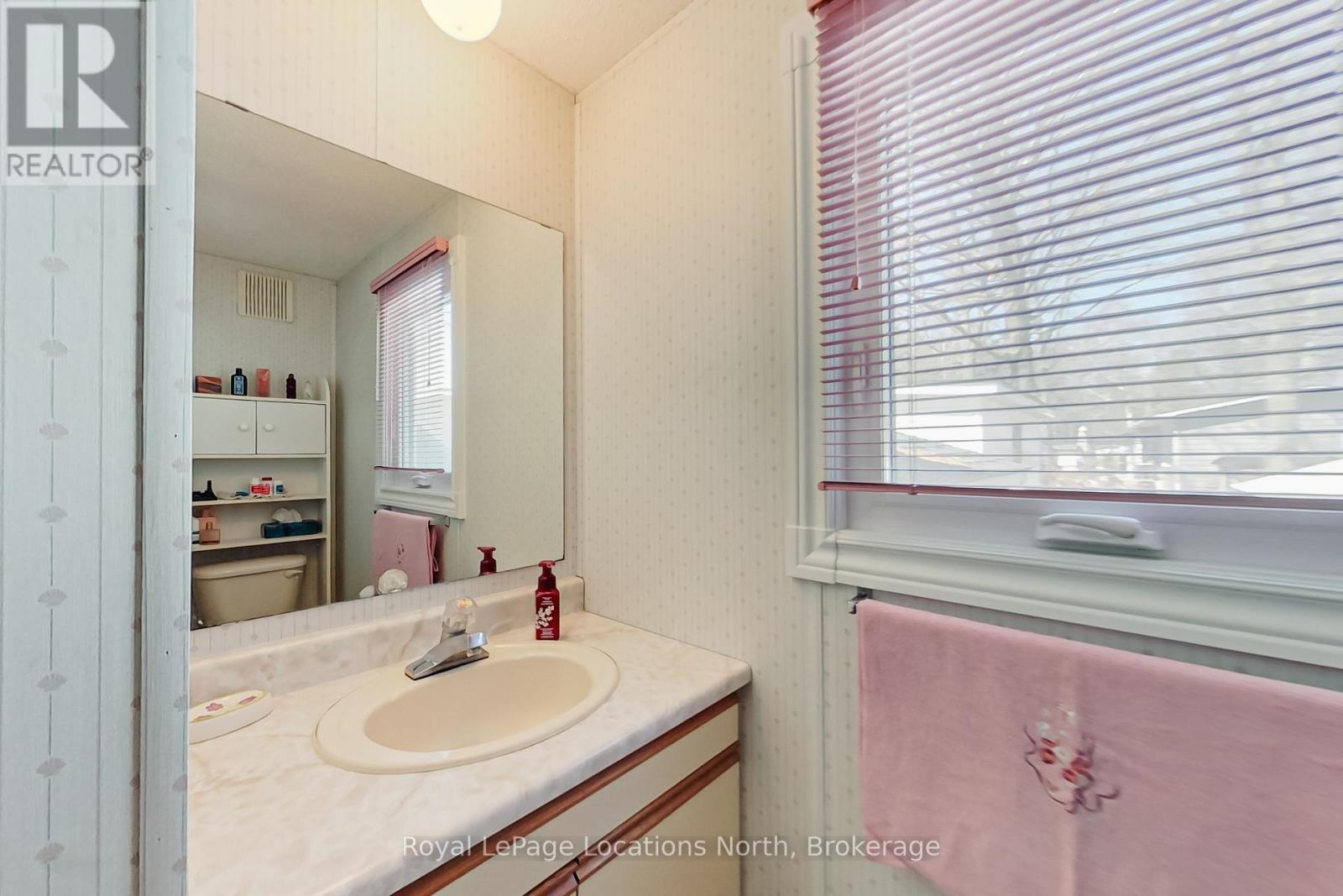 5 Murray Drive Property Photo 22
