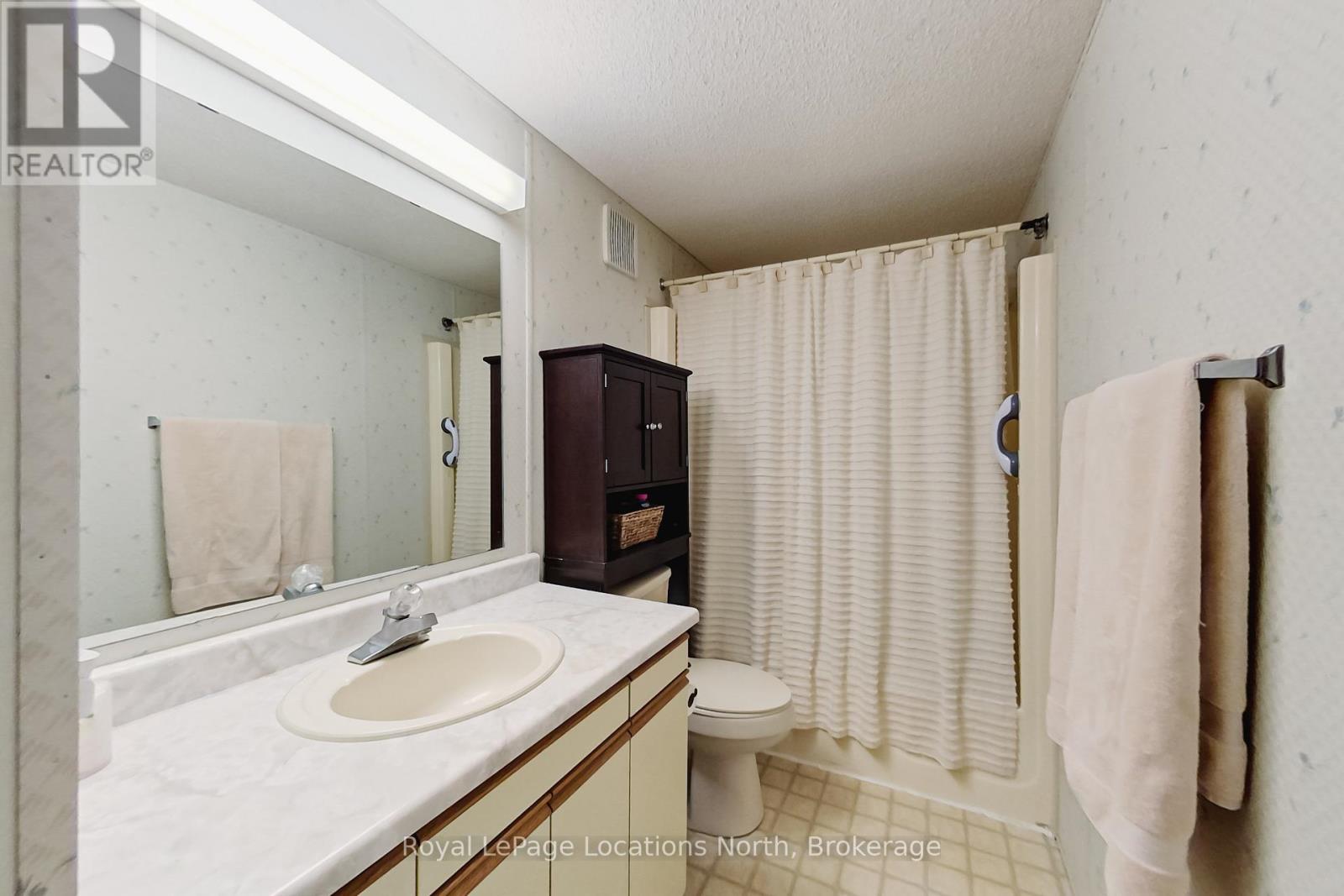5 Murray Drive Property Photo 25