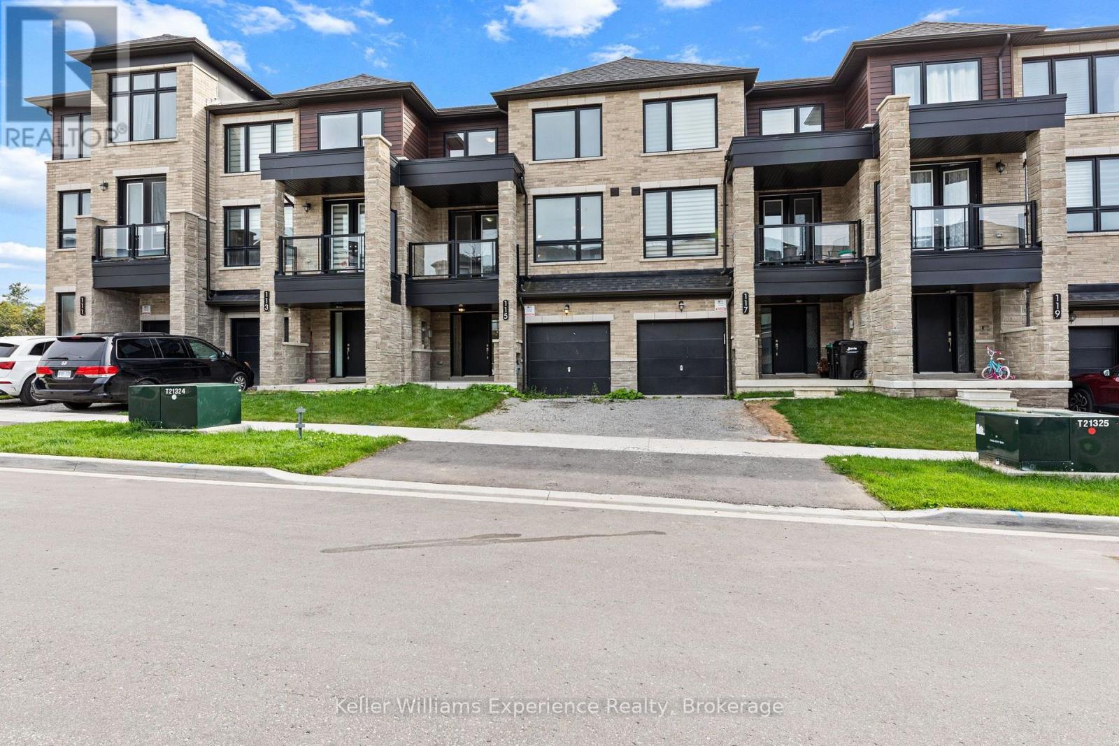115 BLUE FOREST CRESCENT Property Photo 1