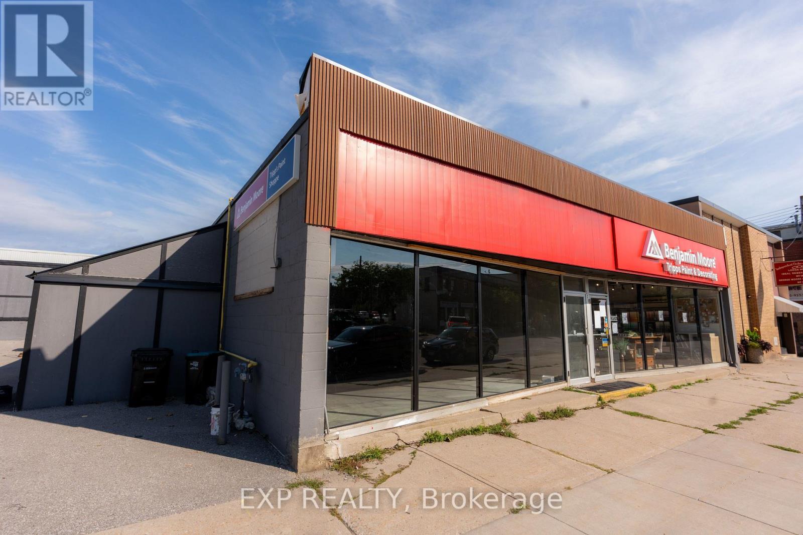 B - 526 Dominion Avenue Property Photo 3