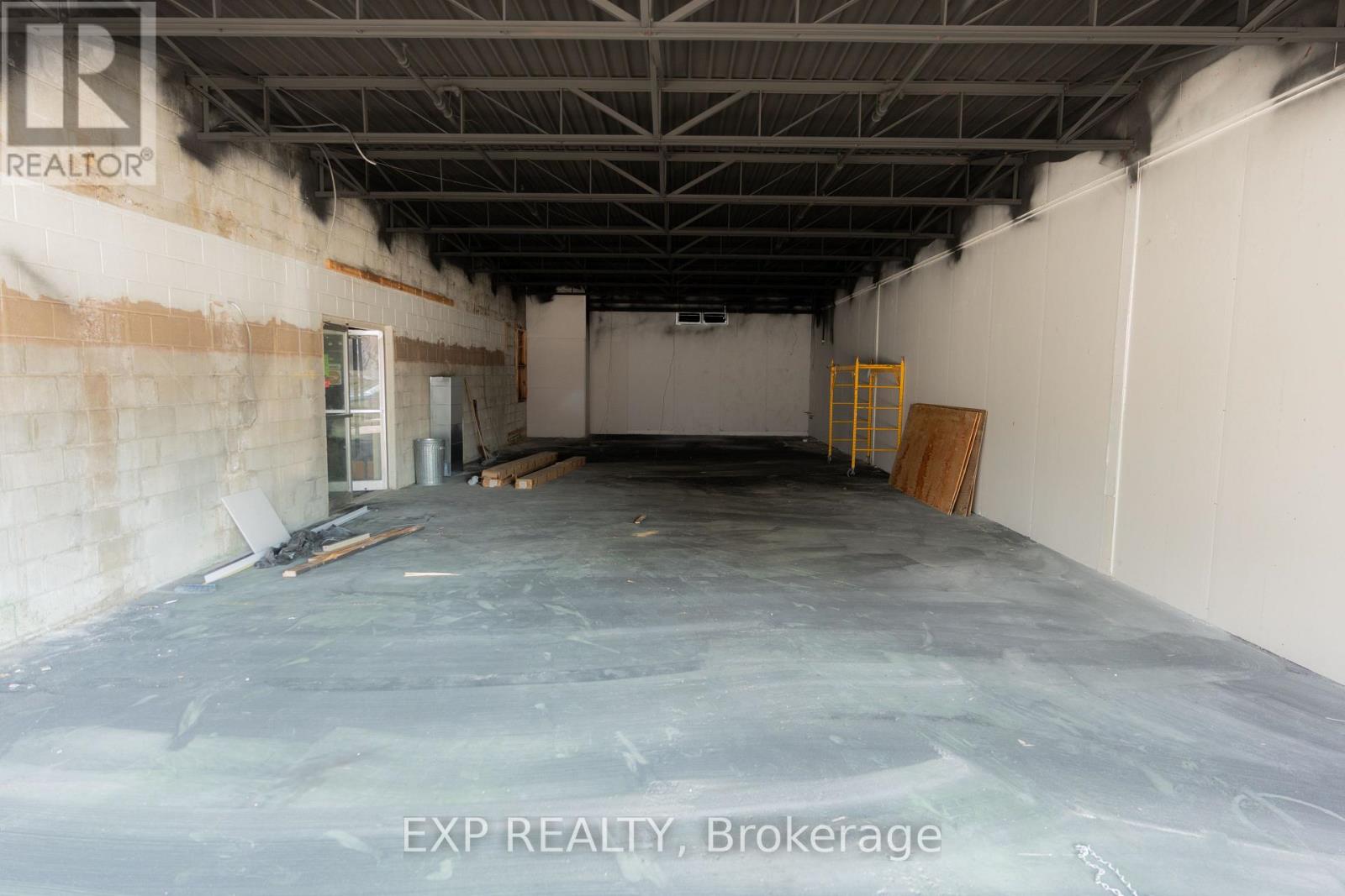 B - 526 Dominion Avenue Property Photo 4