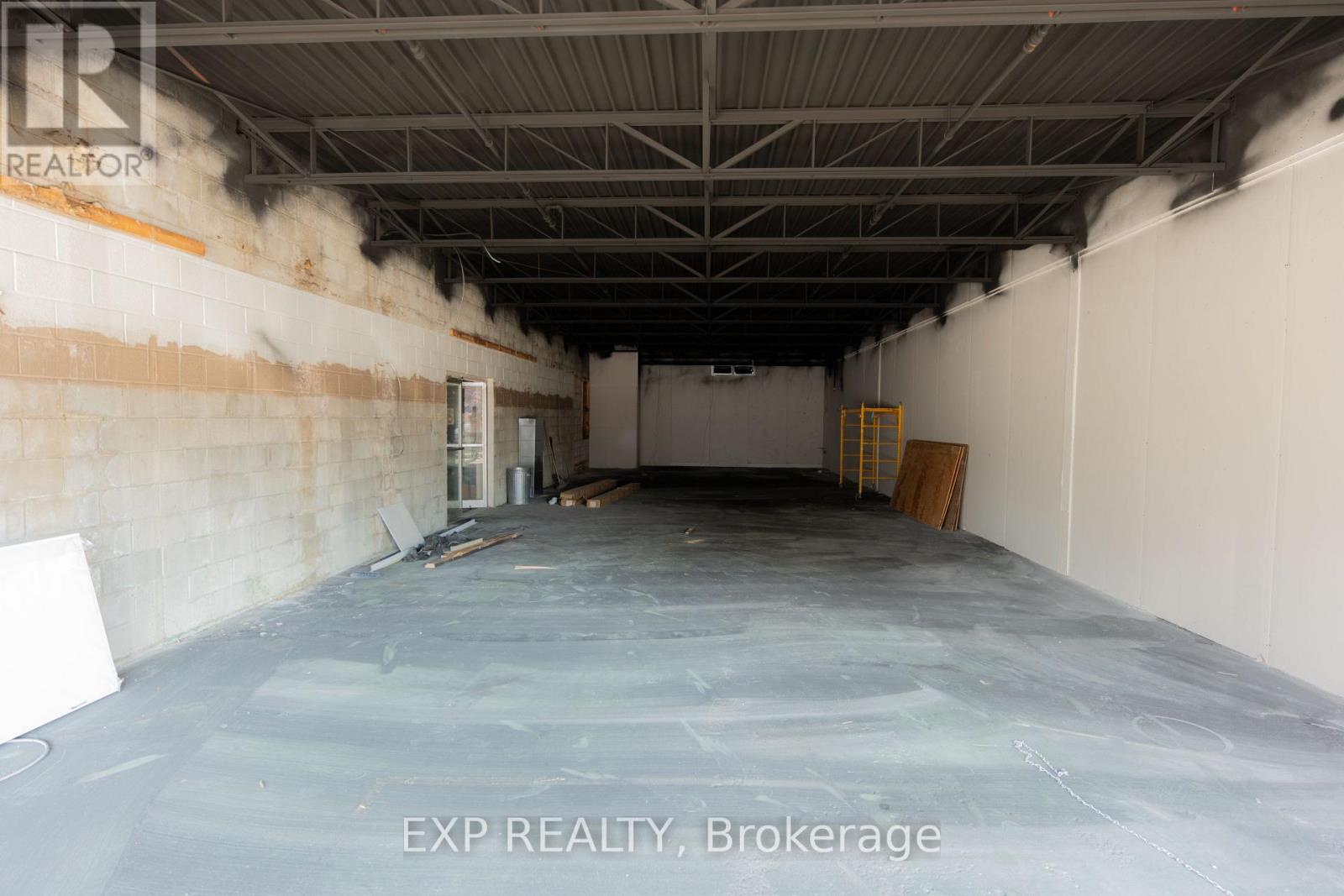B - 526 Dominion Avenue Property Photo 8