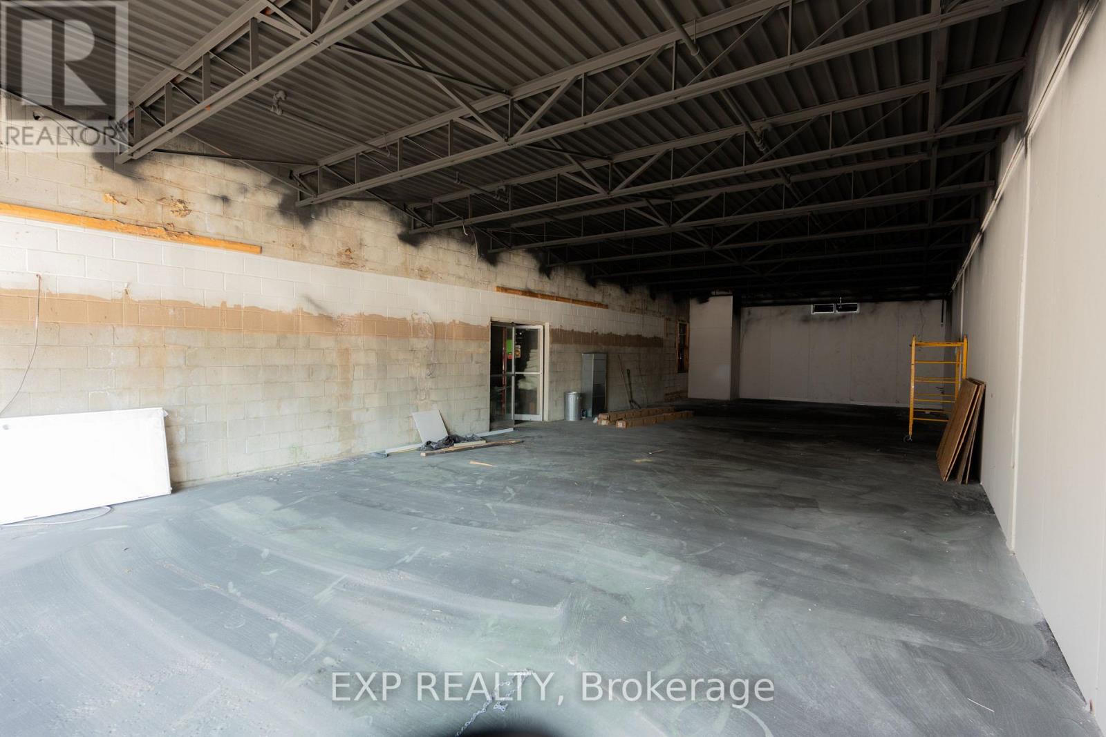 B - 526 Dominion Avenue Property Photo 9