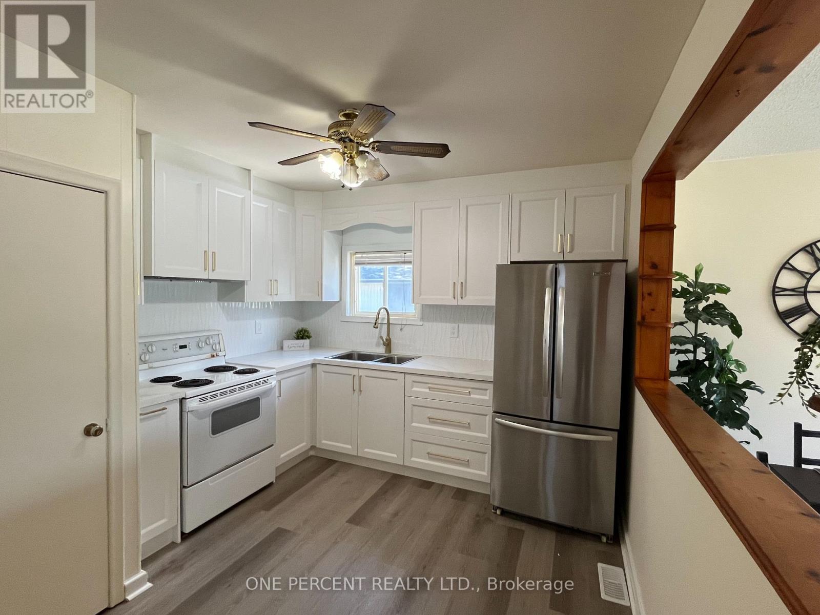177 Atherley Road Property Photo 12