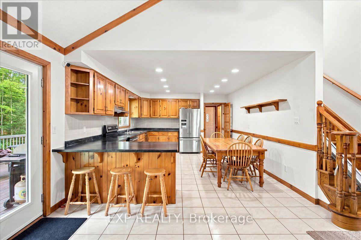 20 Pineshore Crescent Property Photo 9