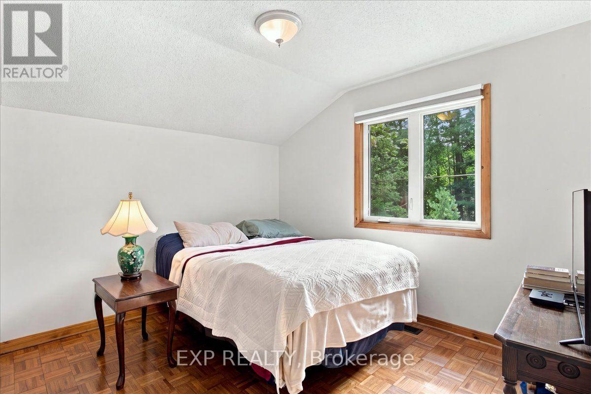 20 Pineshore Crescent Property Photo 22