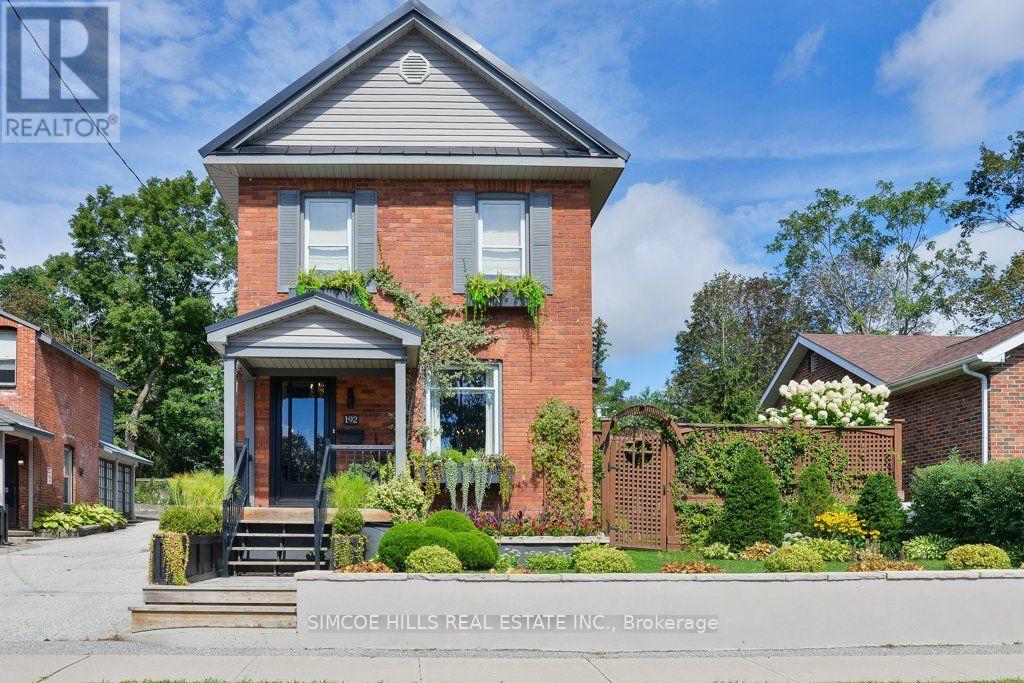 192 John Street Property Photo 1