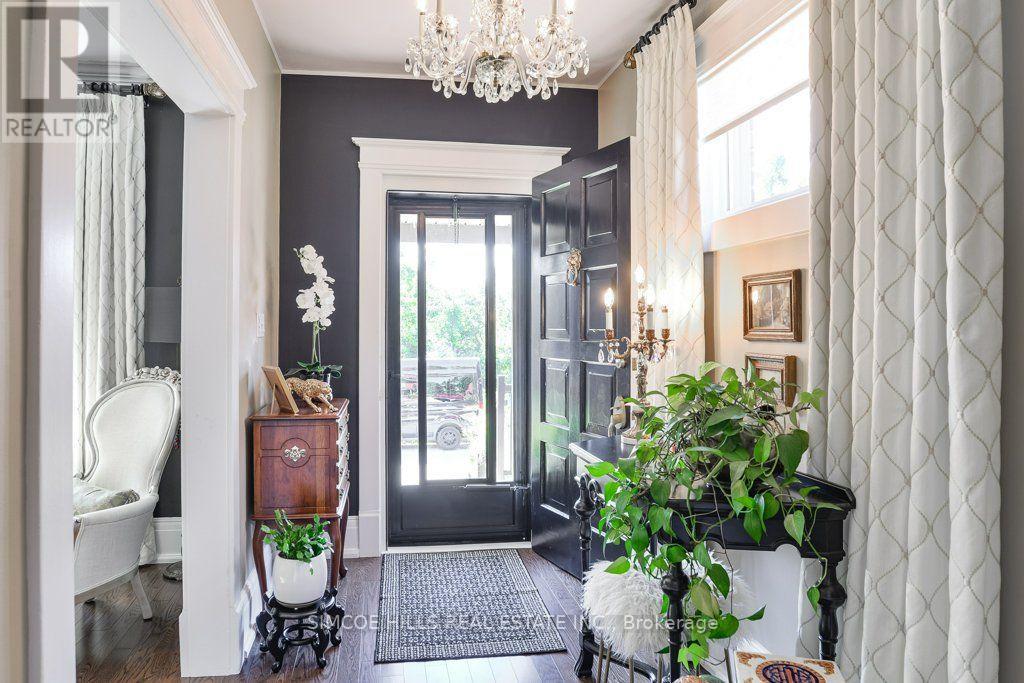 192 John Street Property Photo 3