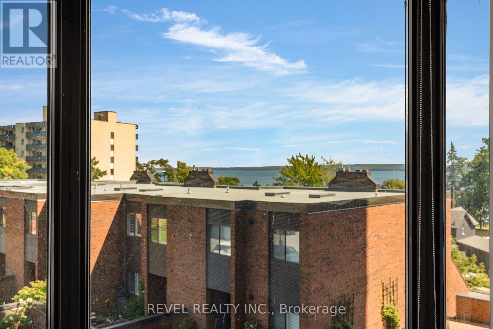 305 - 181 Collier Street Property Photo 24