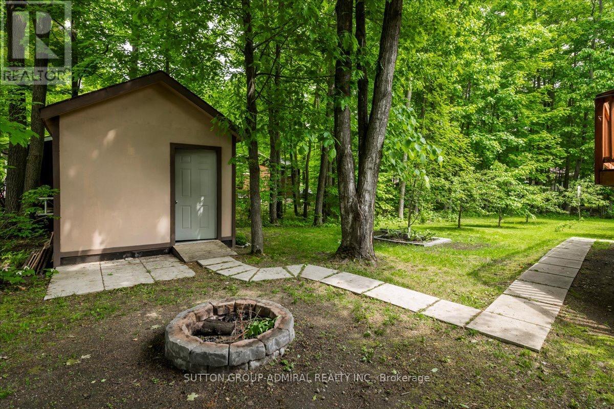 79 Forest Circle Property Photo 6