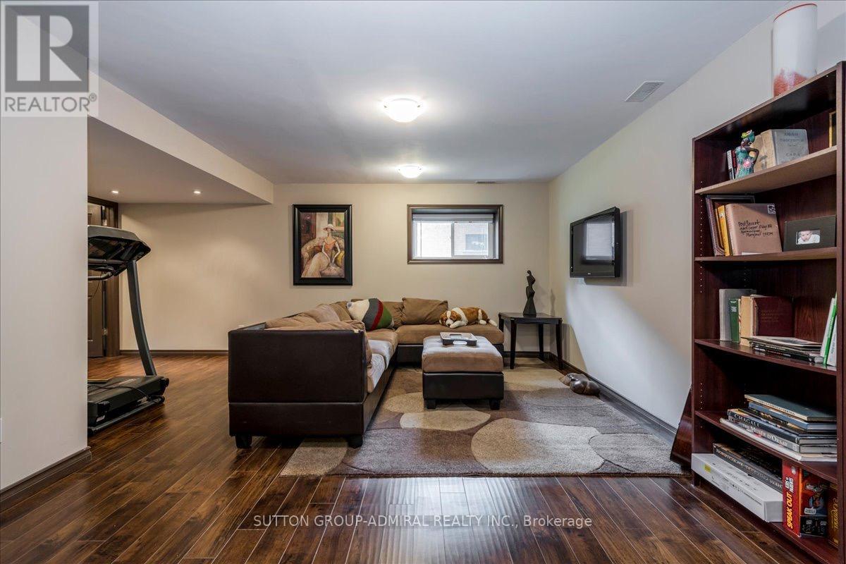 79 Forest Circle Property Photo 28