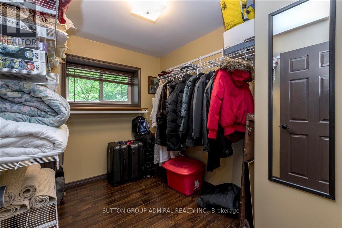 79 Forest Circle Property Photo 32
