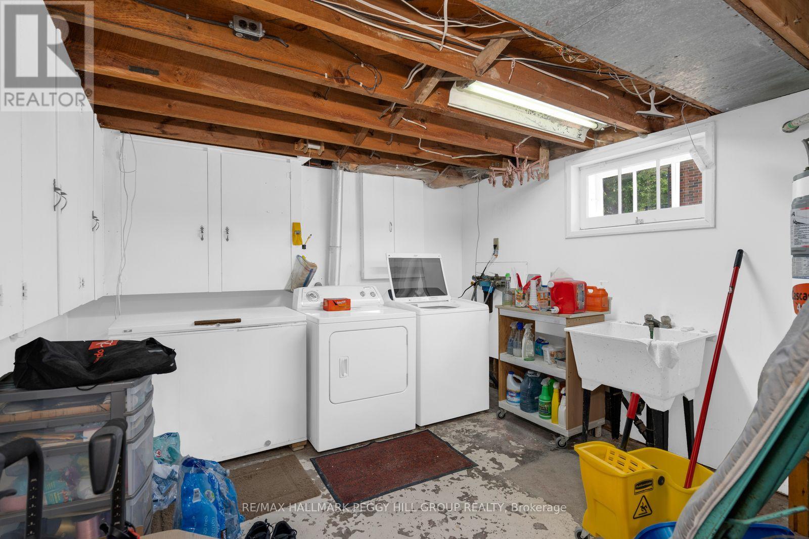 171 Codrington Street Property Photo 11