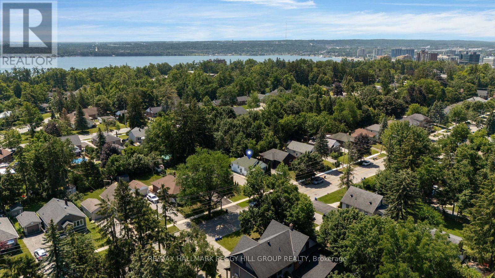 171 Codrington Street Property Photo 16