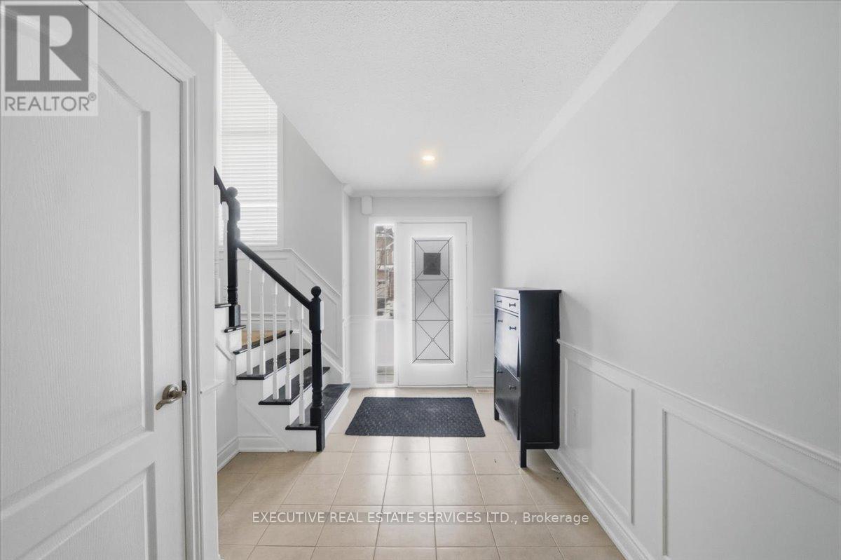 3063 Emperor Drive Property Photo 2