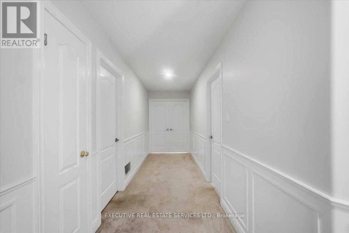 3063 Emperor Drive Property Photo 16