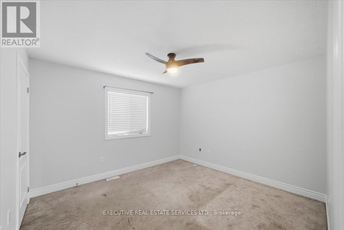 3063 Emperor Drive Property Photo 22